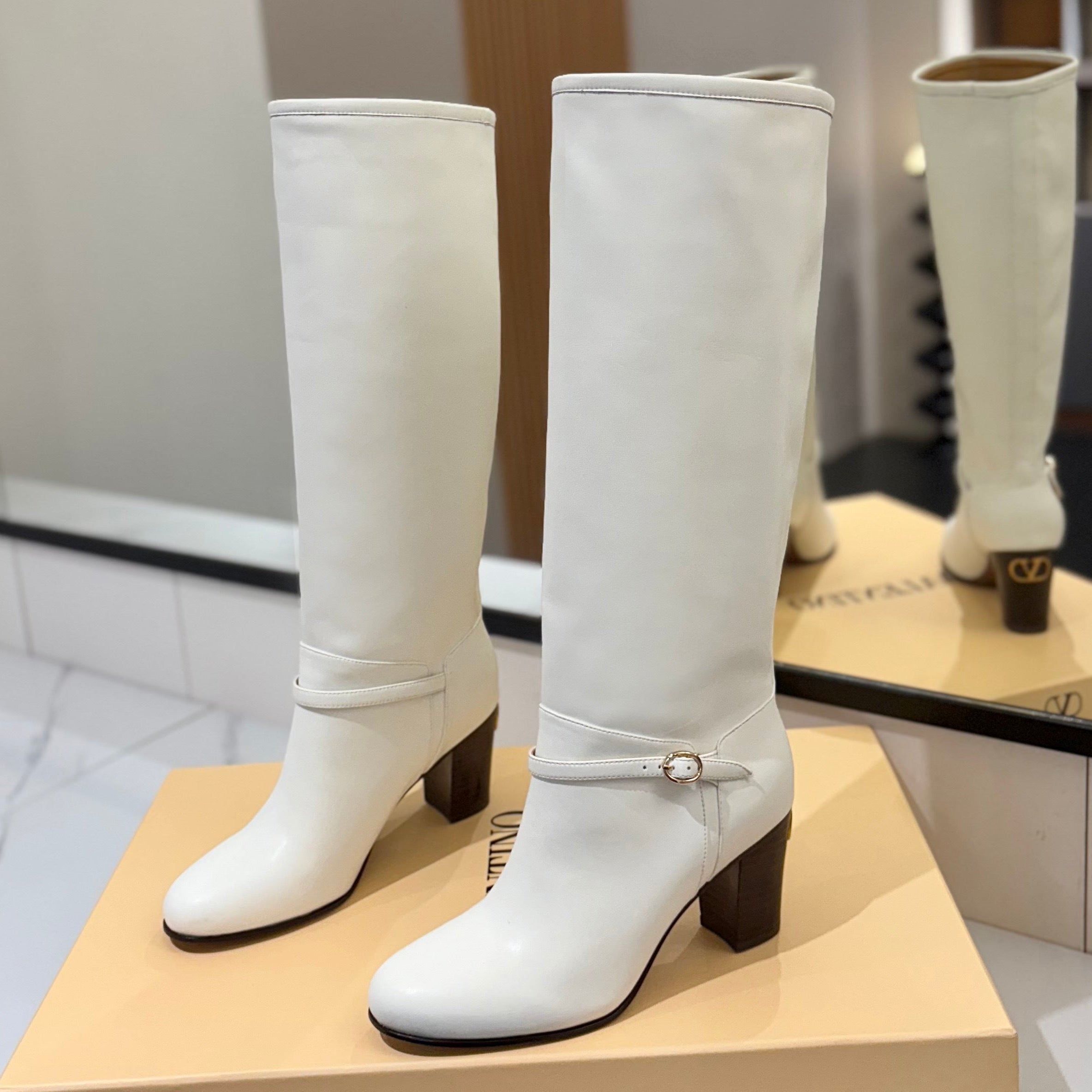 Valentino 2025 Pattie High Boot White Calfskin 560741