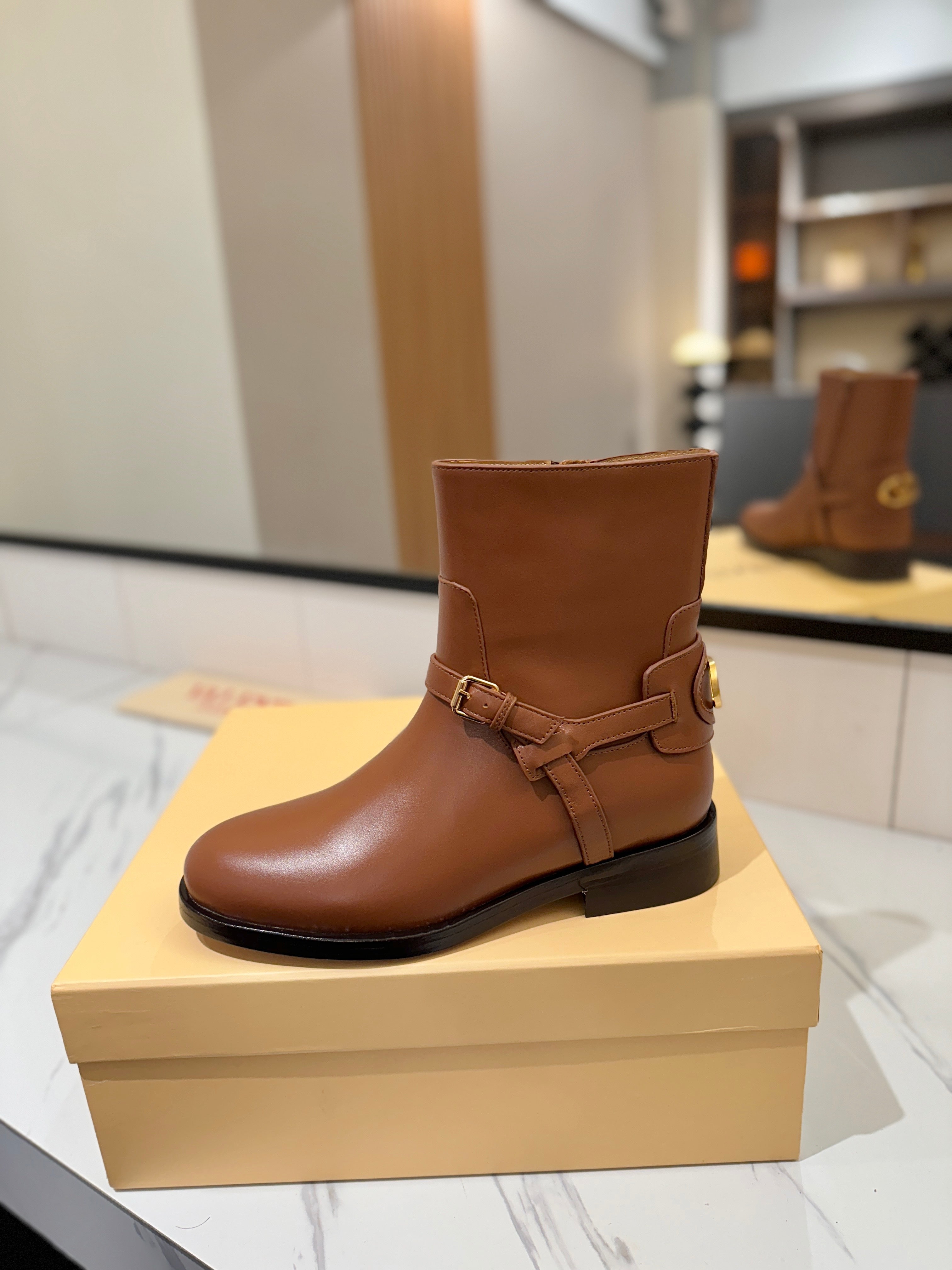 Valentino 2025 Pattie Boot Brown Calfskin 560749