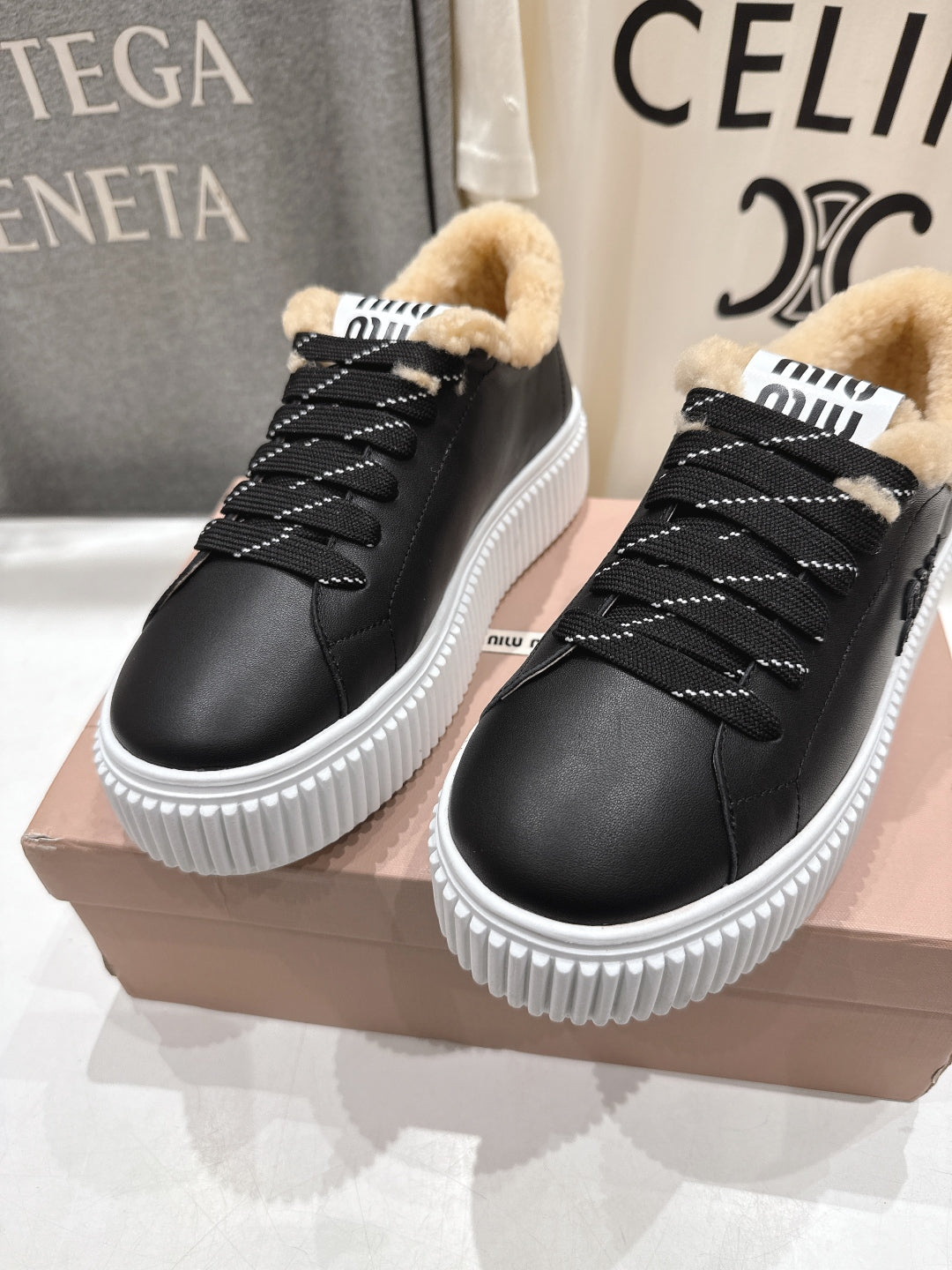 MiuMiu 25 Sneaker Black Beige Cowhide Fur 535590