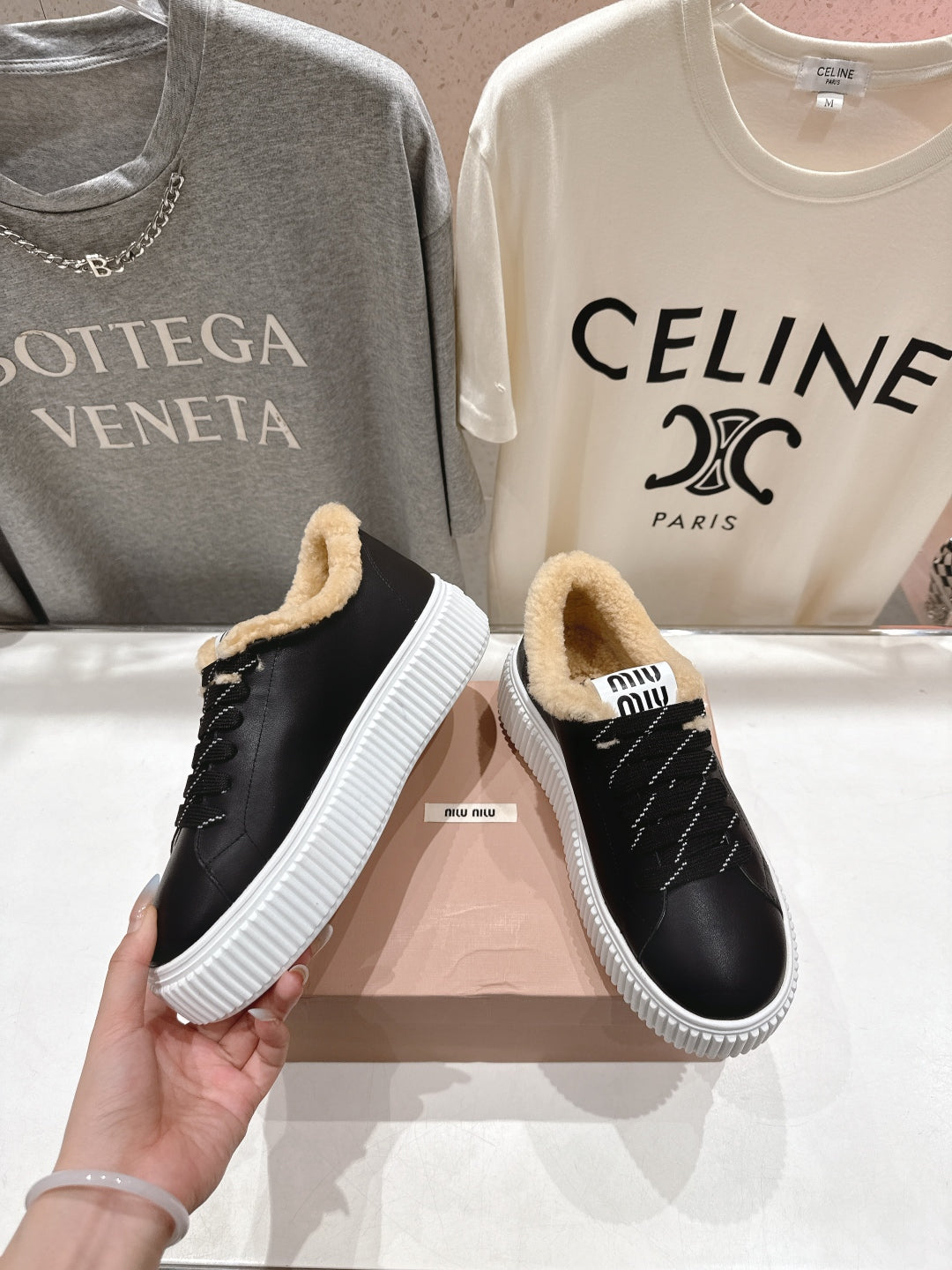 MiuMiu 25 Sneaker Black Beige Cowhide Fur 535590