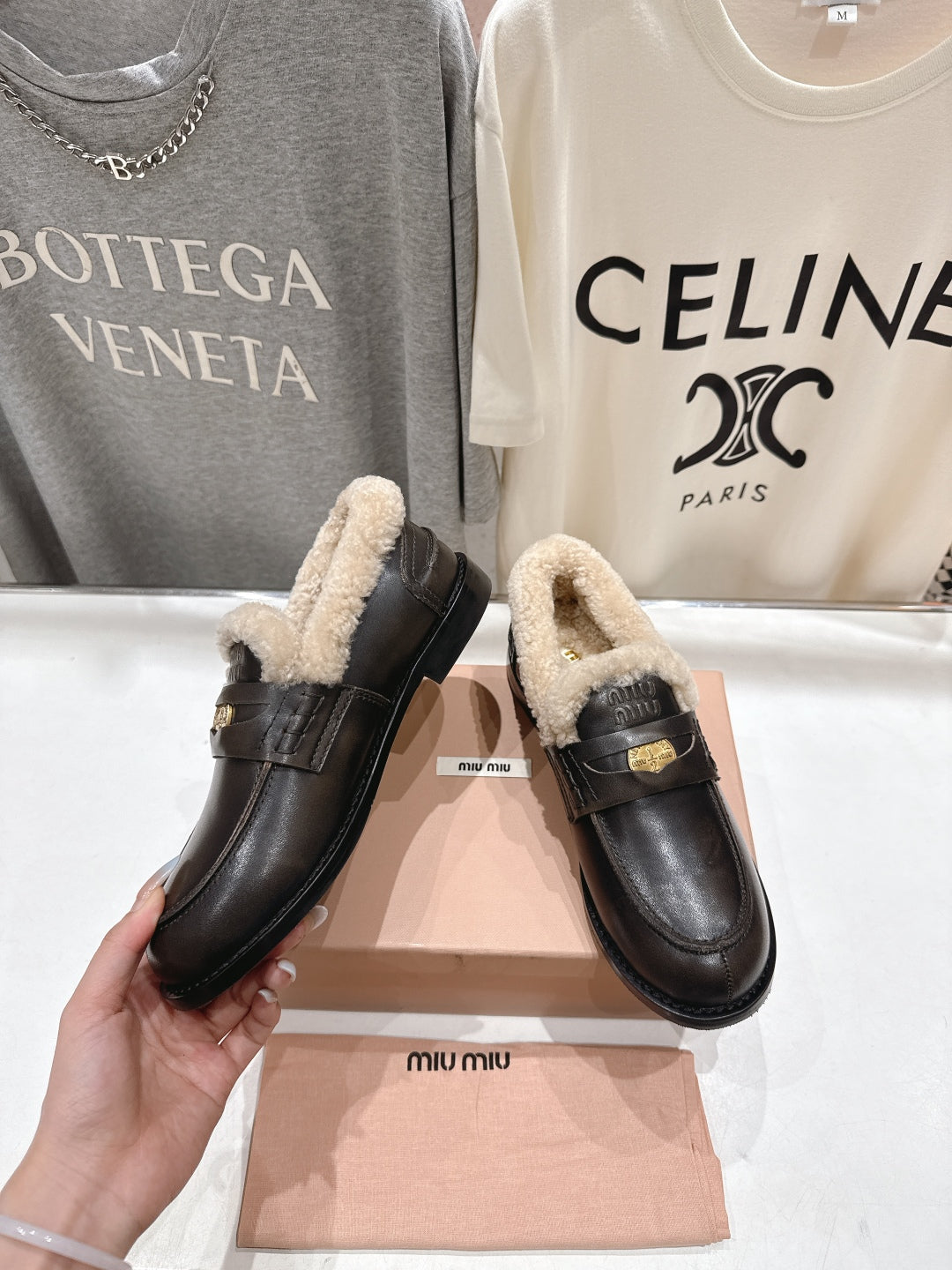 MiuMiu 25 Fur Loafer Dark Brown mix Beige Cowhide 535596