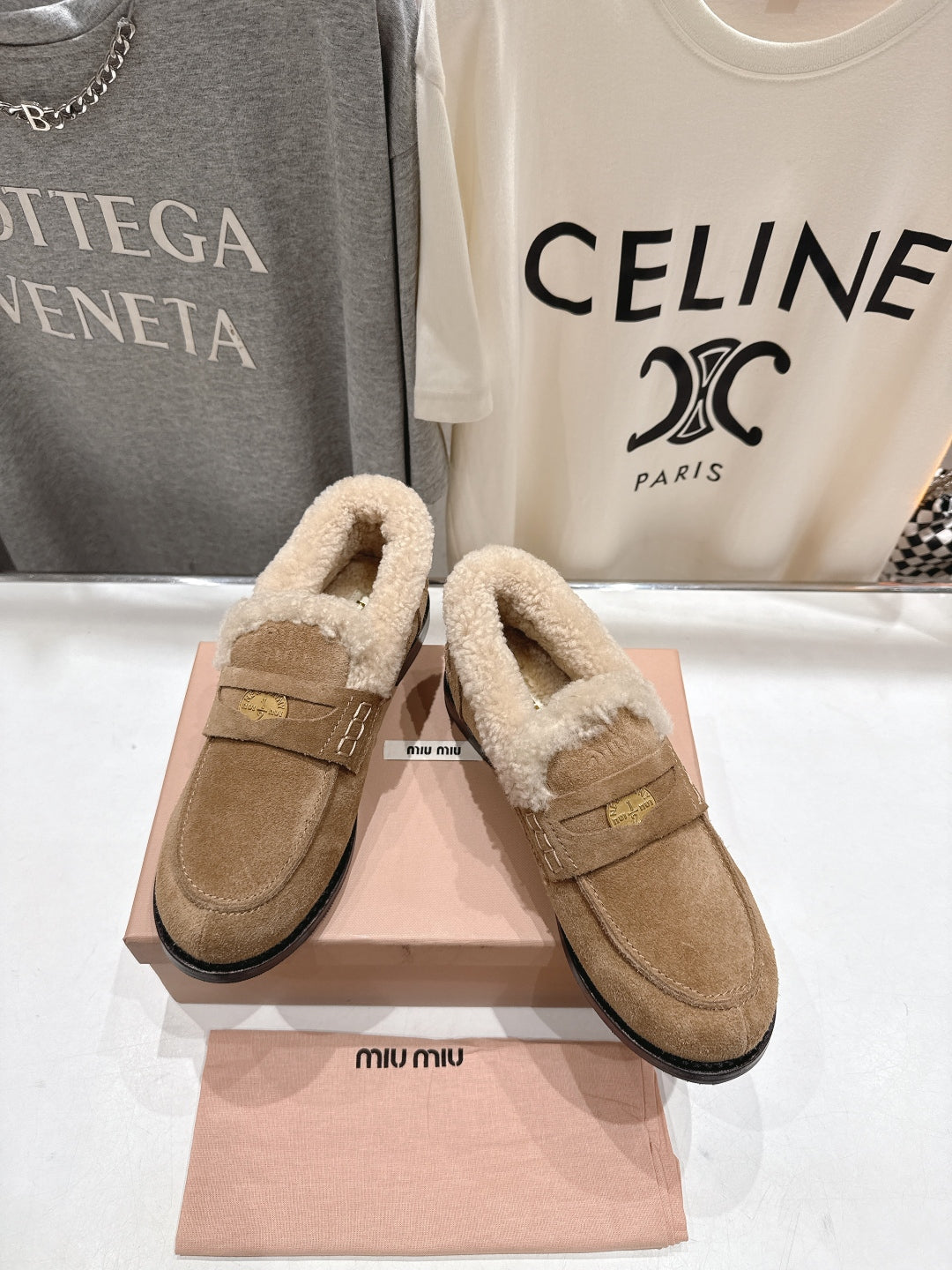 MiuMiu 25 Fur Loafer Light Brown mix Beige Suede 535597