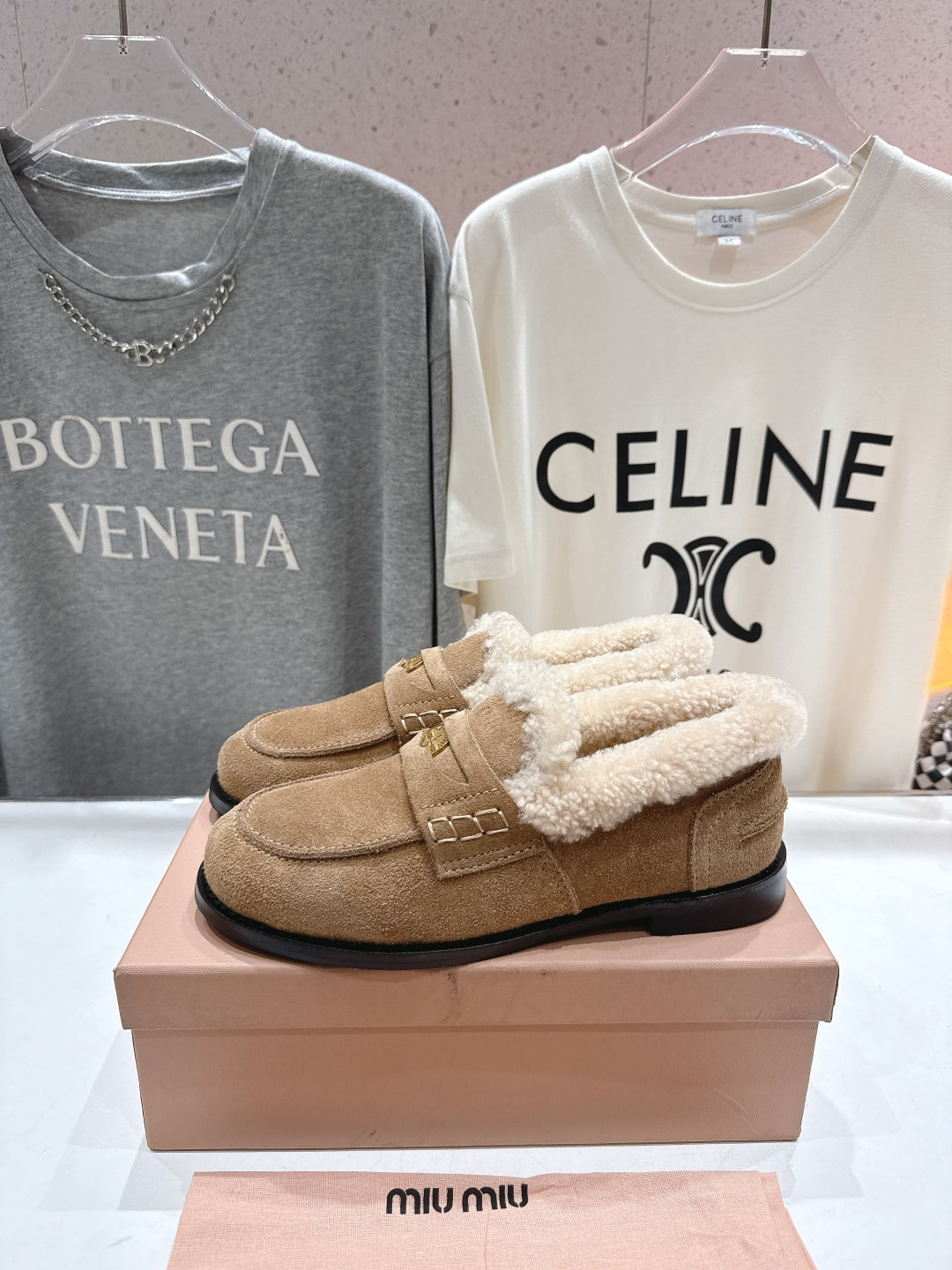 MiuMiu 25 Fur Loafer Light Brown mix Beige Suede 535597