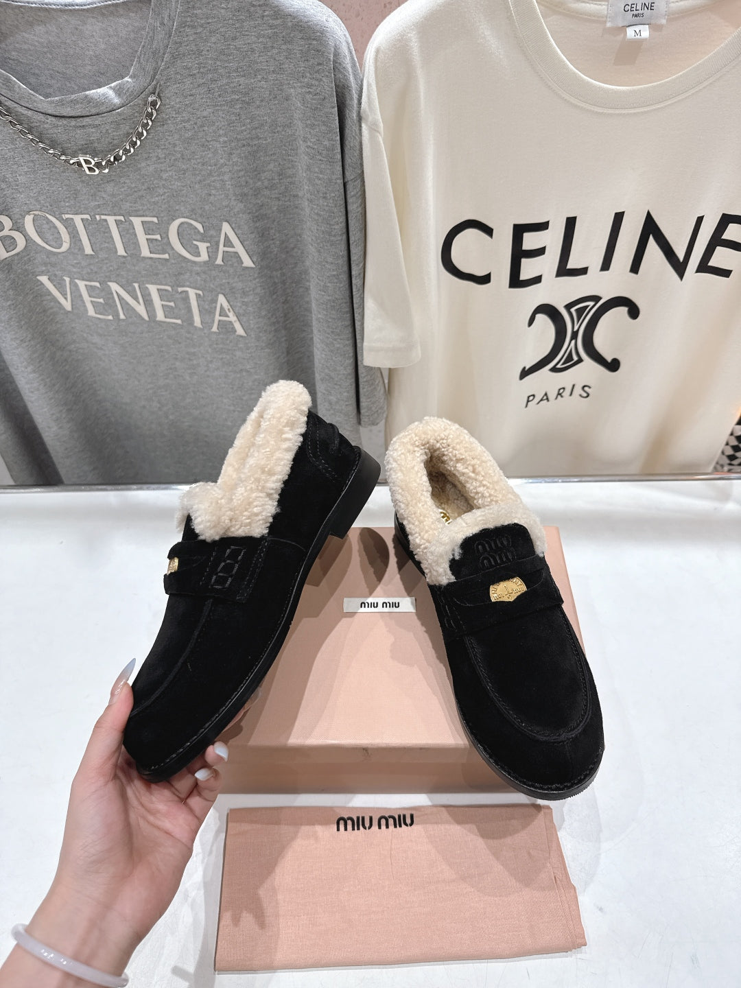 MiuMiu 25 Fur Loafer Black mix Beige Suede 535598