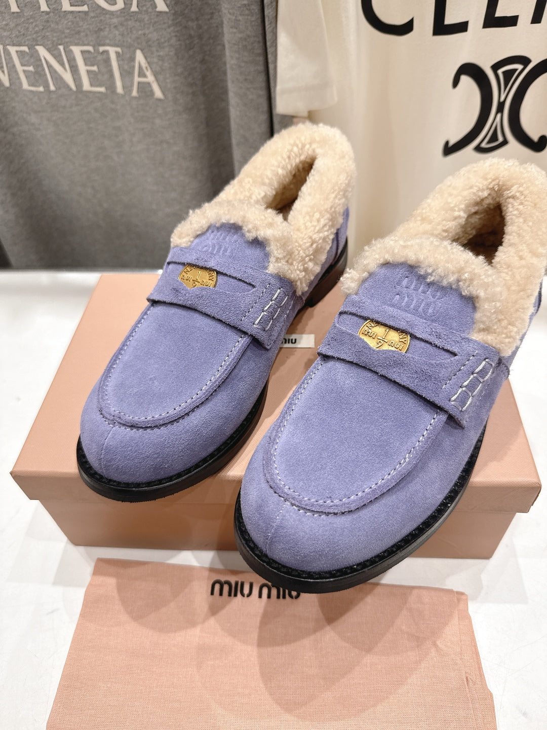 MiuMiu 25 Fur Loafer Light Purple mix Beige Suede 535599