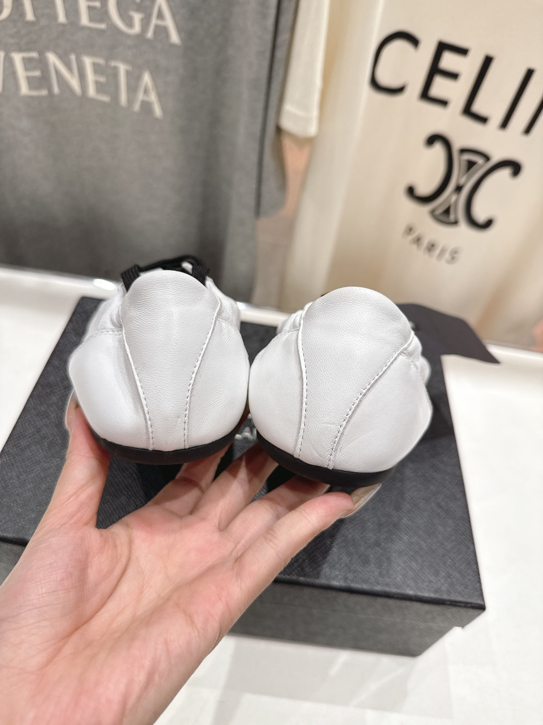 Prada 25s ballet flats white sheepskin 535497