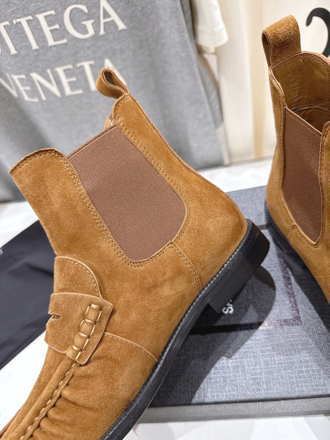 YSL 2025 High-top Loafer Tan Suede 567588