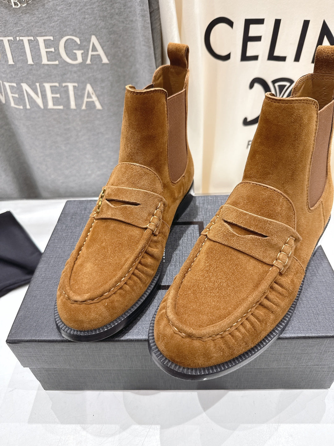YSL 2025 High-top Loafer Tan Suede 567588