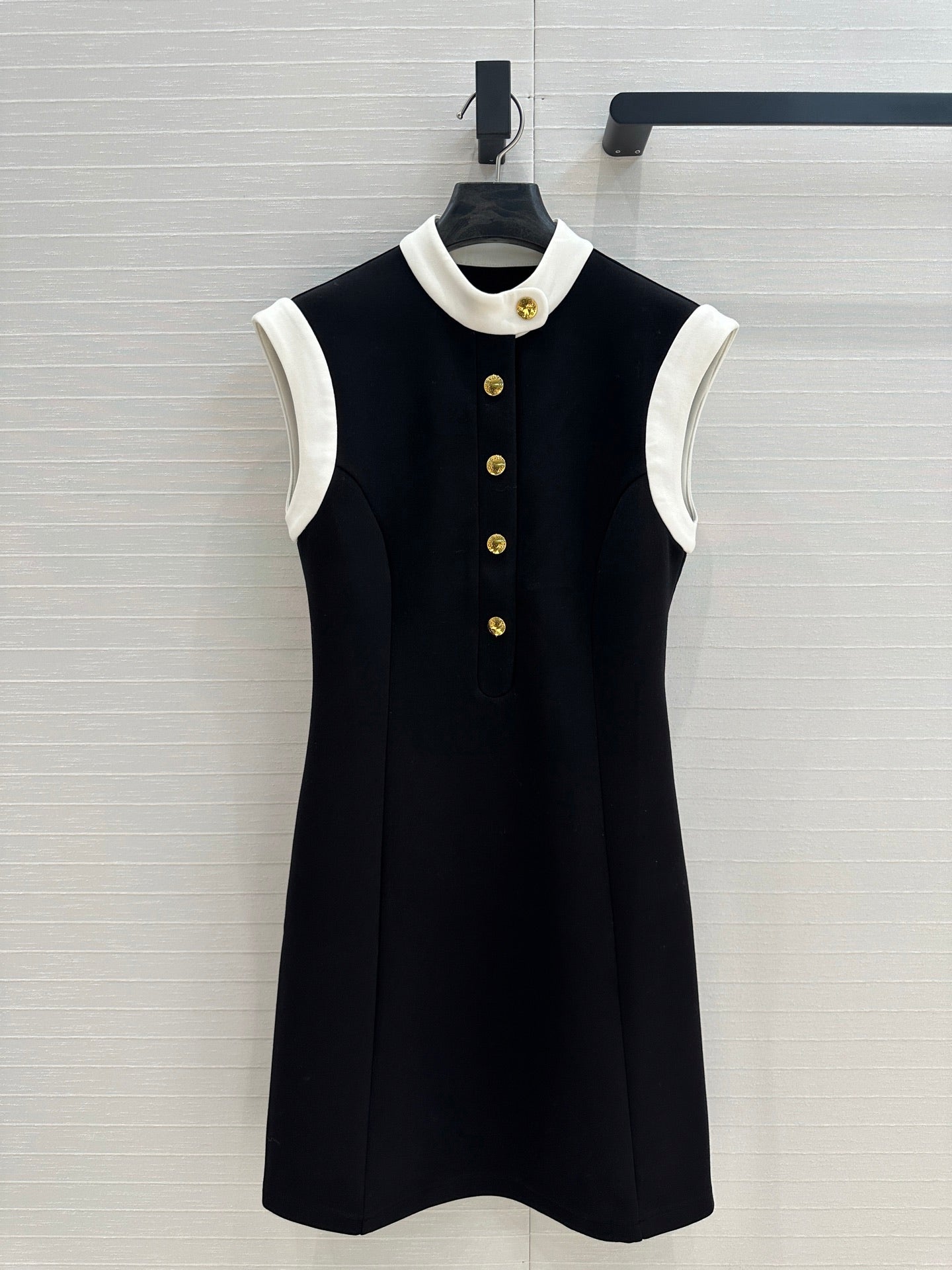 LV 25 Princess Seams Dress Black Polyester Cotton