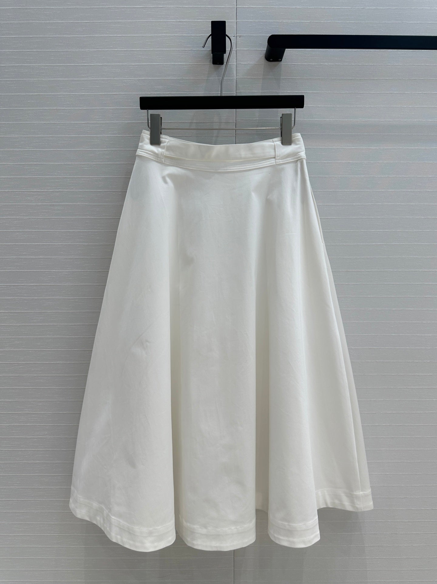CD 25 Belted Single-breasted Long Skirt White Cotton