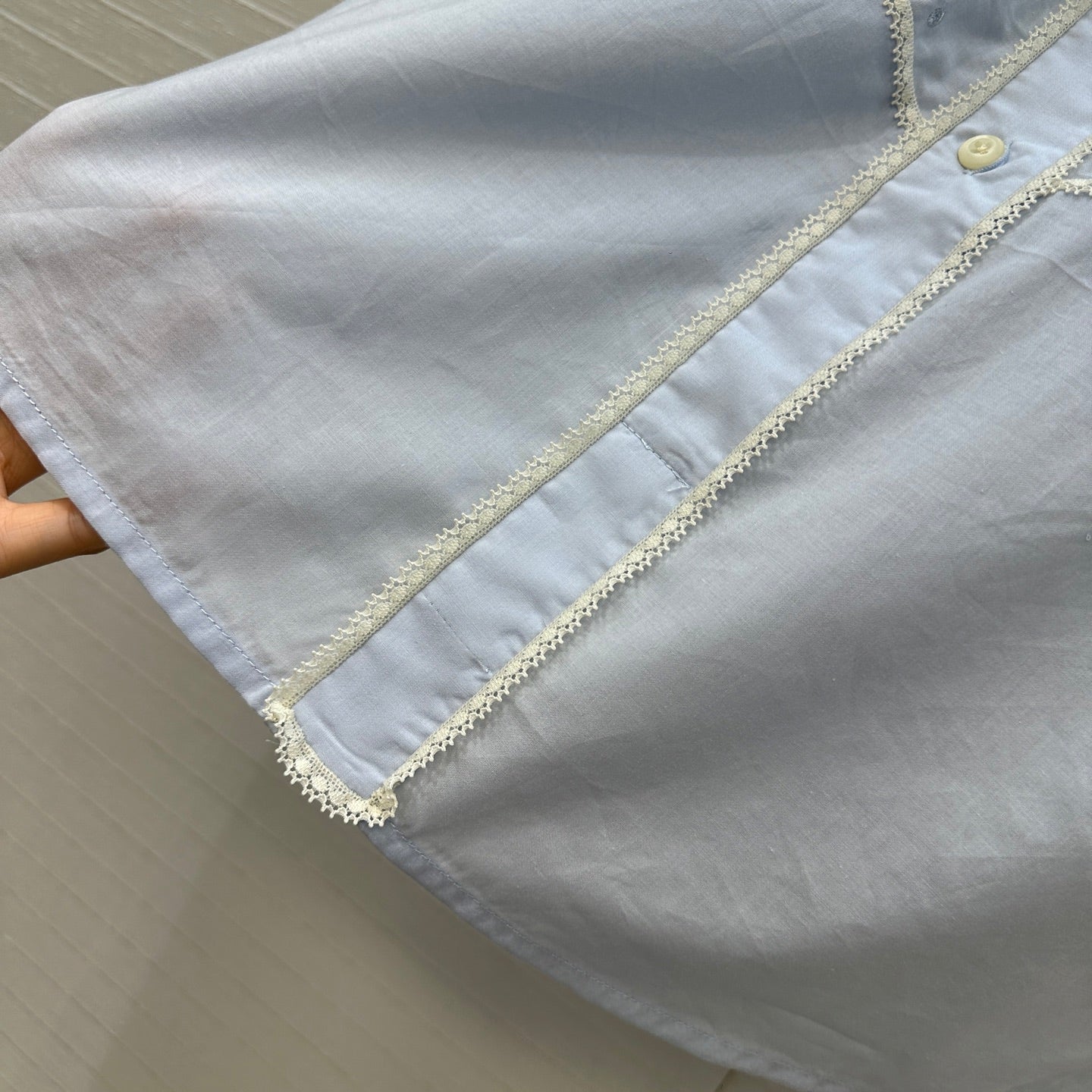 Prada 25 Lace Short-sleeved Shirt Blue Cotton