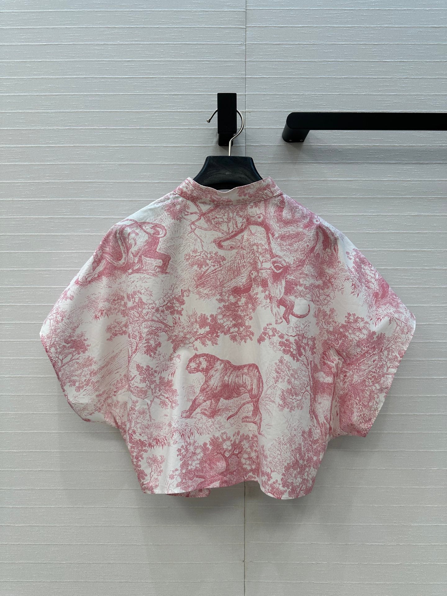 CD 25 Flying Sleeve Short Shirt White Pink Cotton