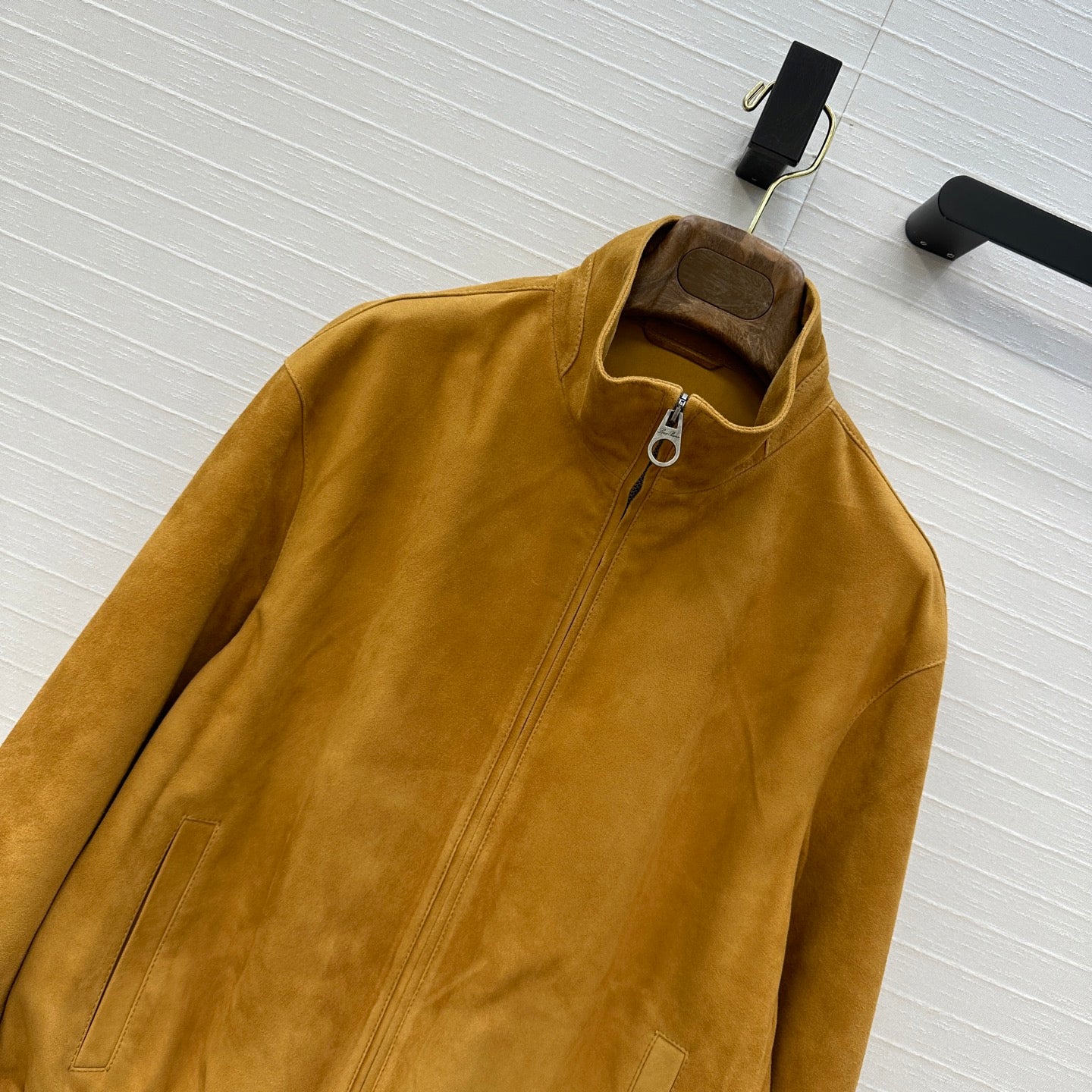 LP 25 Bomber Jacket Camel Suede 273465