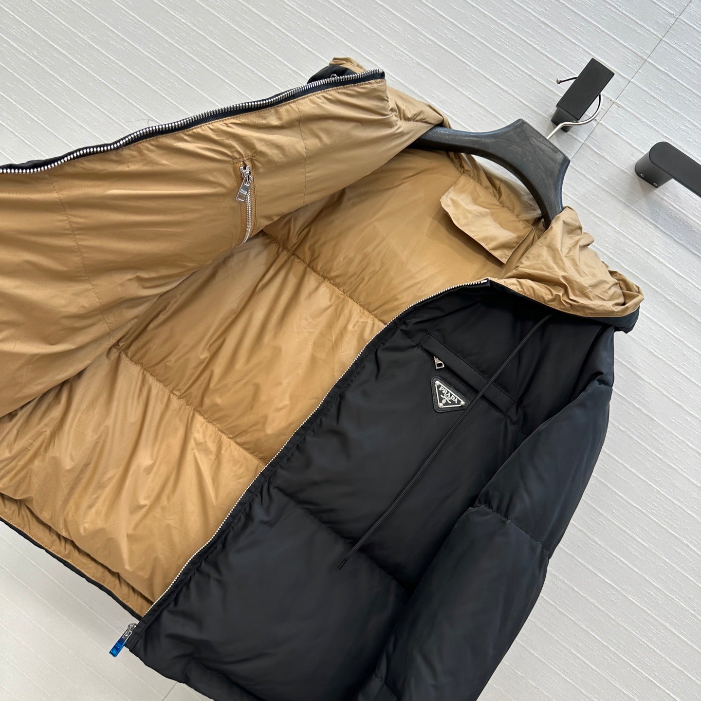 Prada 25 Down Jacket Black Polyester 301199