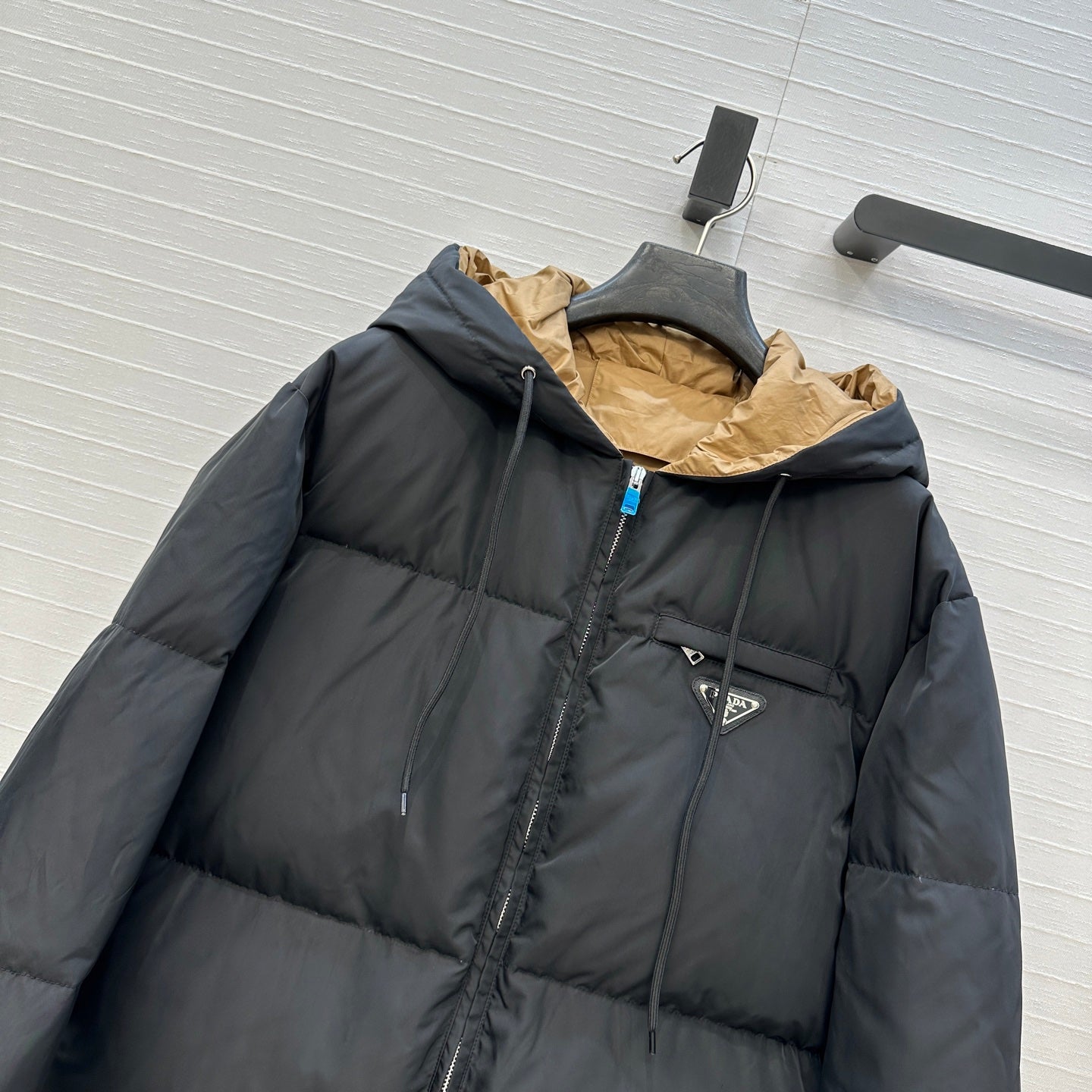 Prada 25 Down Jacket Black Polyester 301199