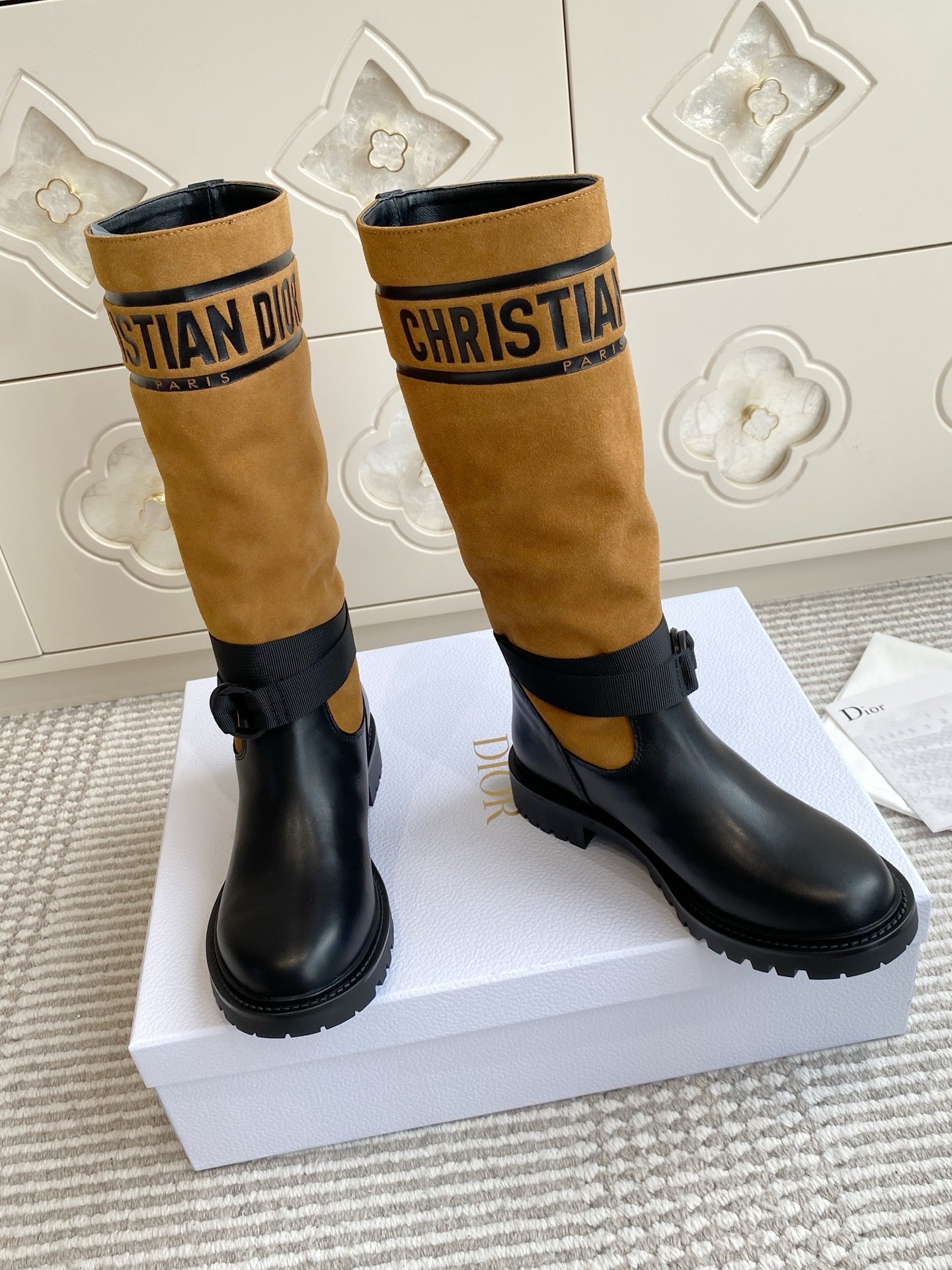 Dior 2025 Boot Black mix Camel Suede Cowhide 501187