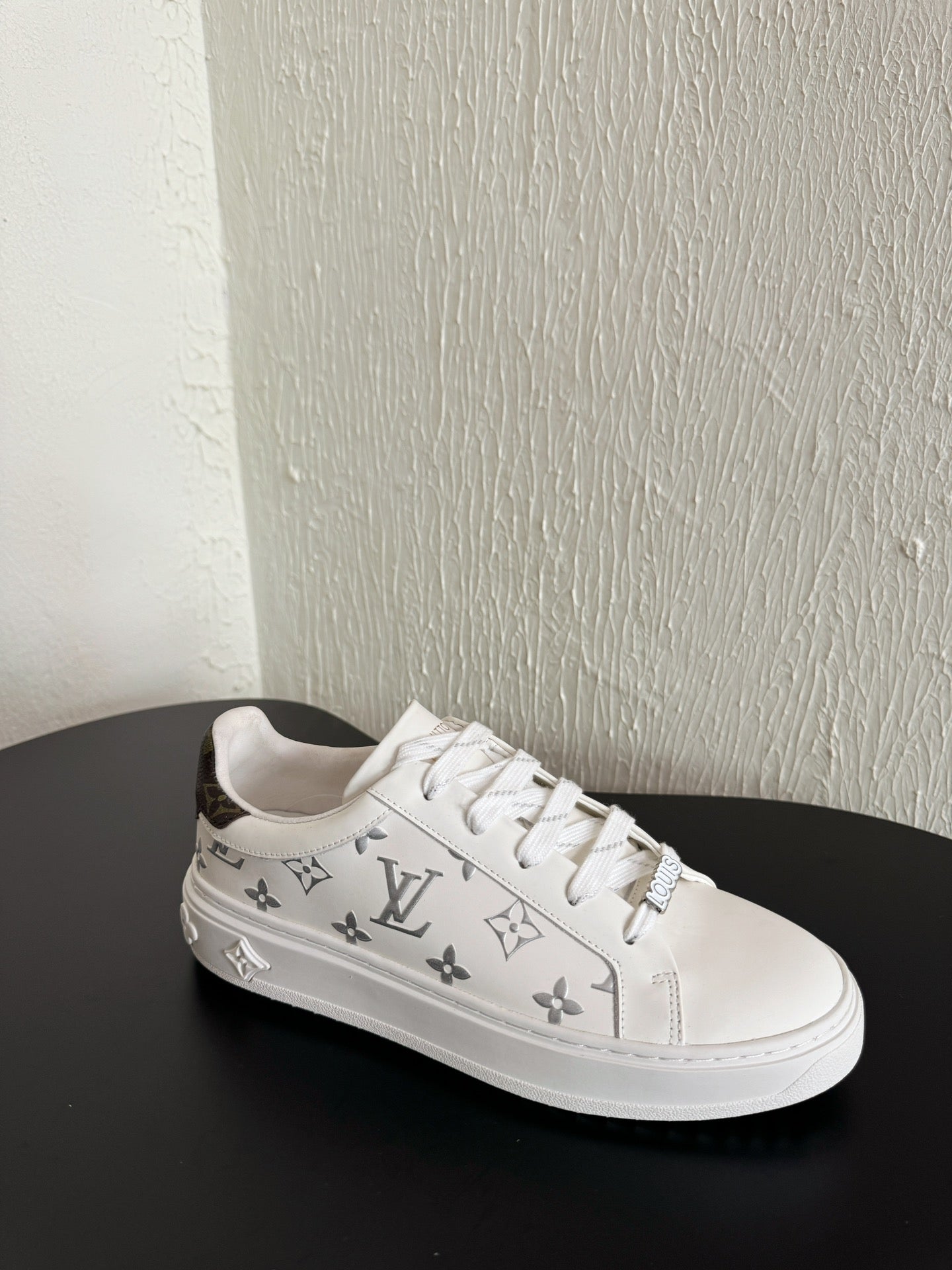 LV Sneakers Time Out White Silver Monogram Calfskin