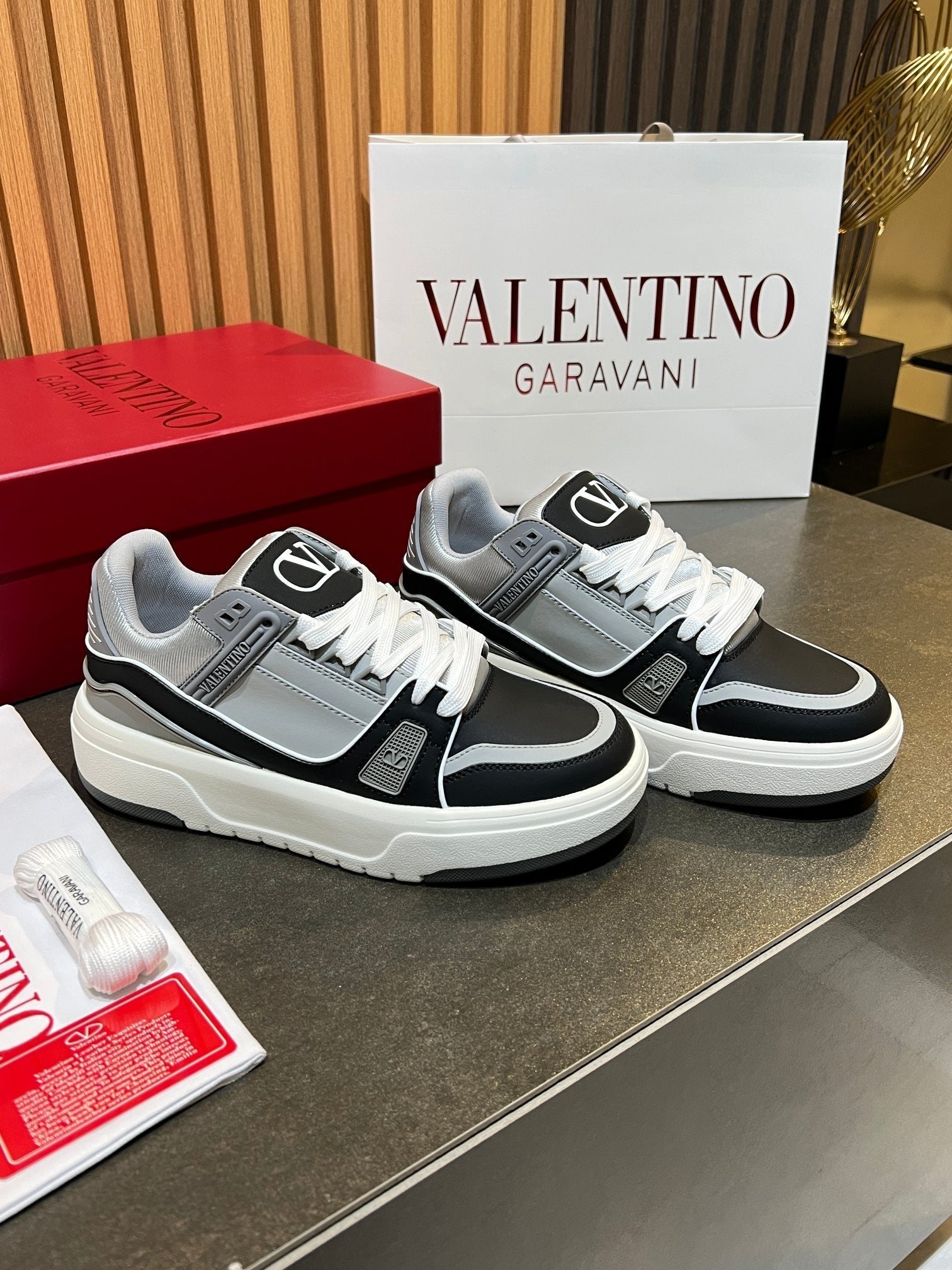 VT 25S Couple Sneakers Black Gray Calfskin 563119