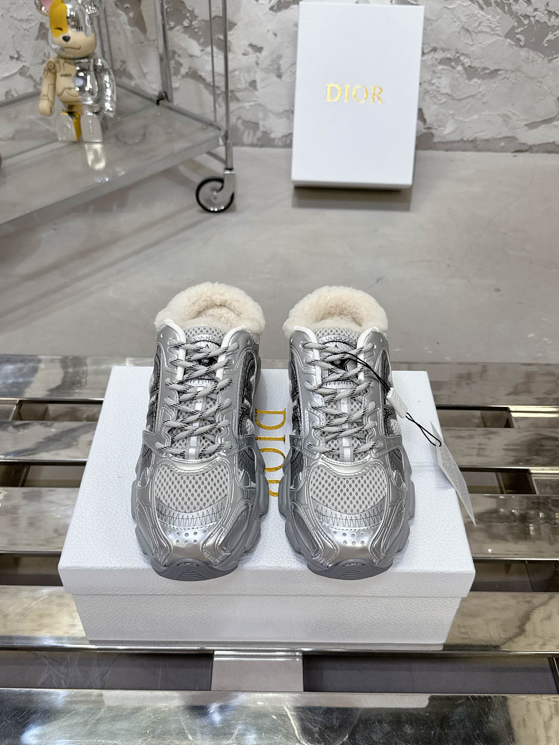 Dior 25 Chrono Sneakers Silver Mesh Calfskin 530322