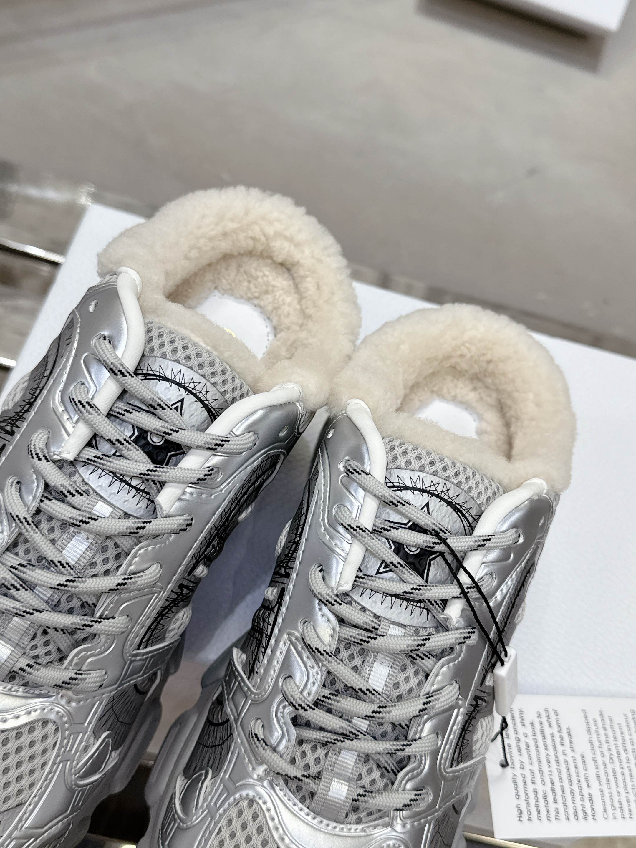 Dior 25 Chrono Sneakers Silver Mesh Calfskin 530322