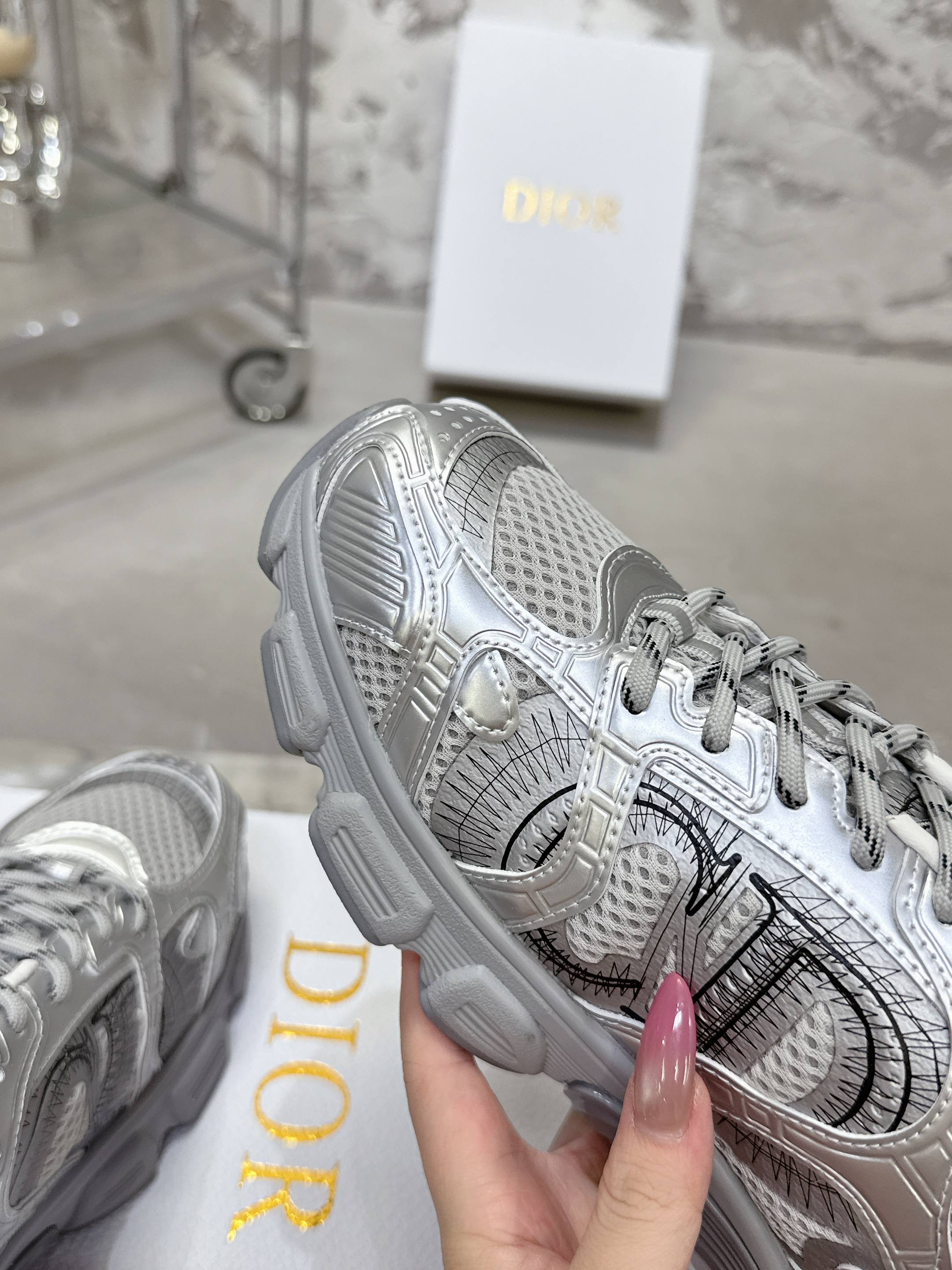 Dior 25 Chrono Sneakers Silver Mesh Calfskin 530322