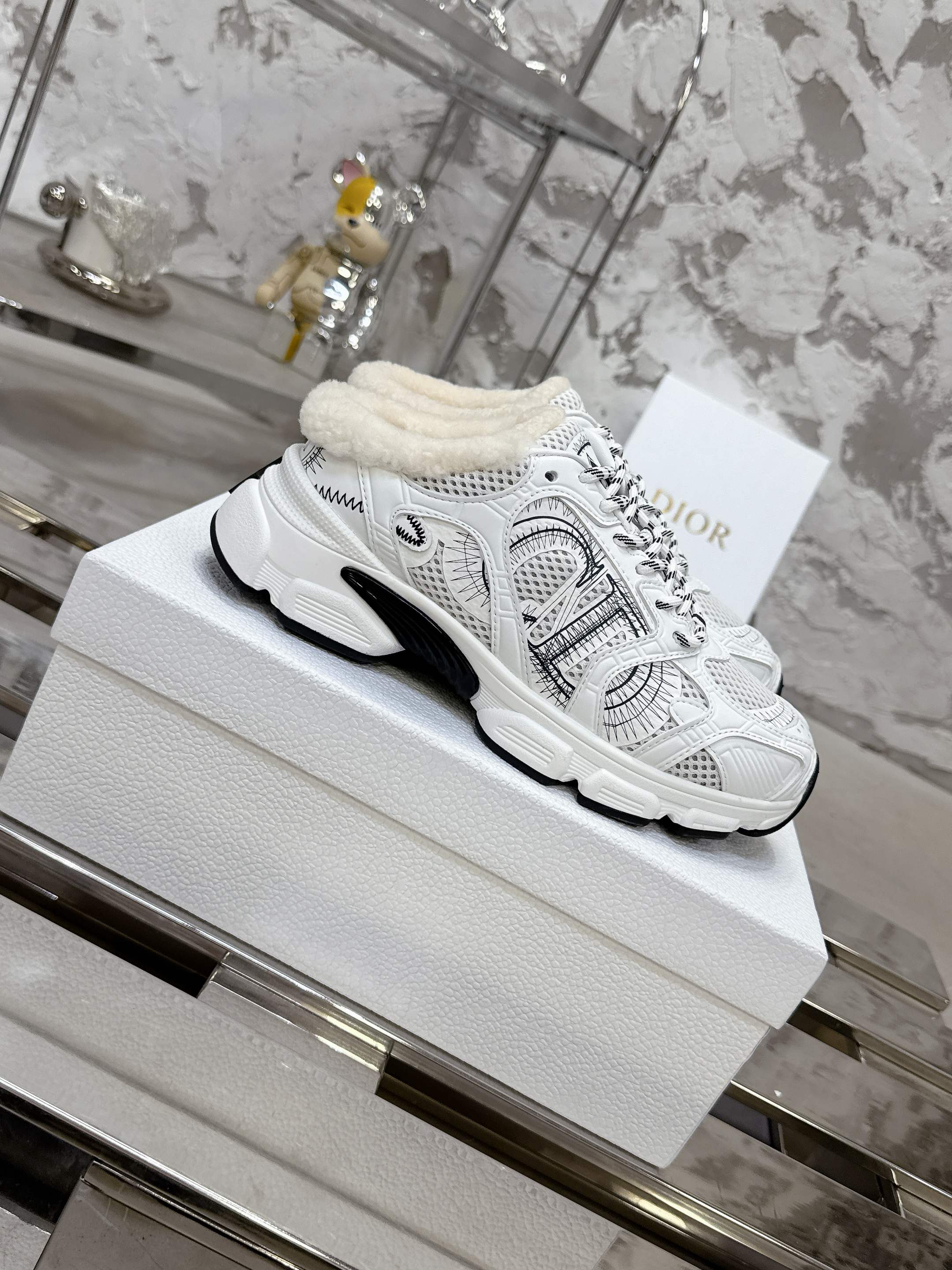 Dior 25 Chrono Sneakers White Black Mesh Calfskin 530324