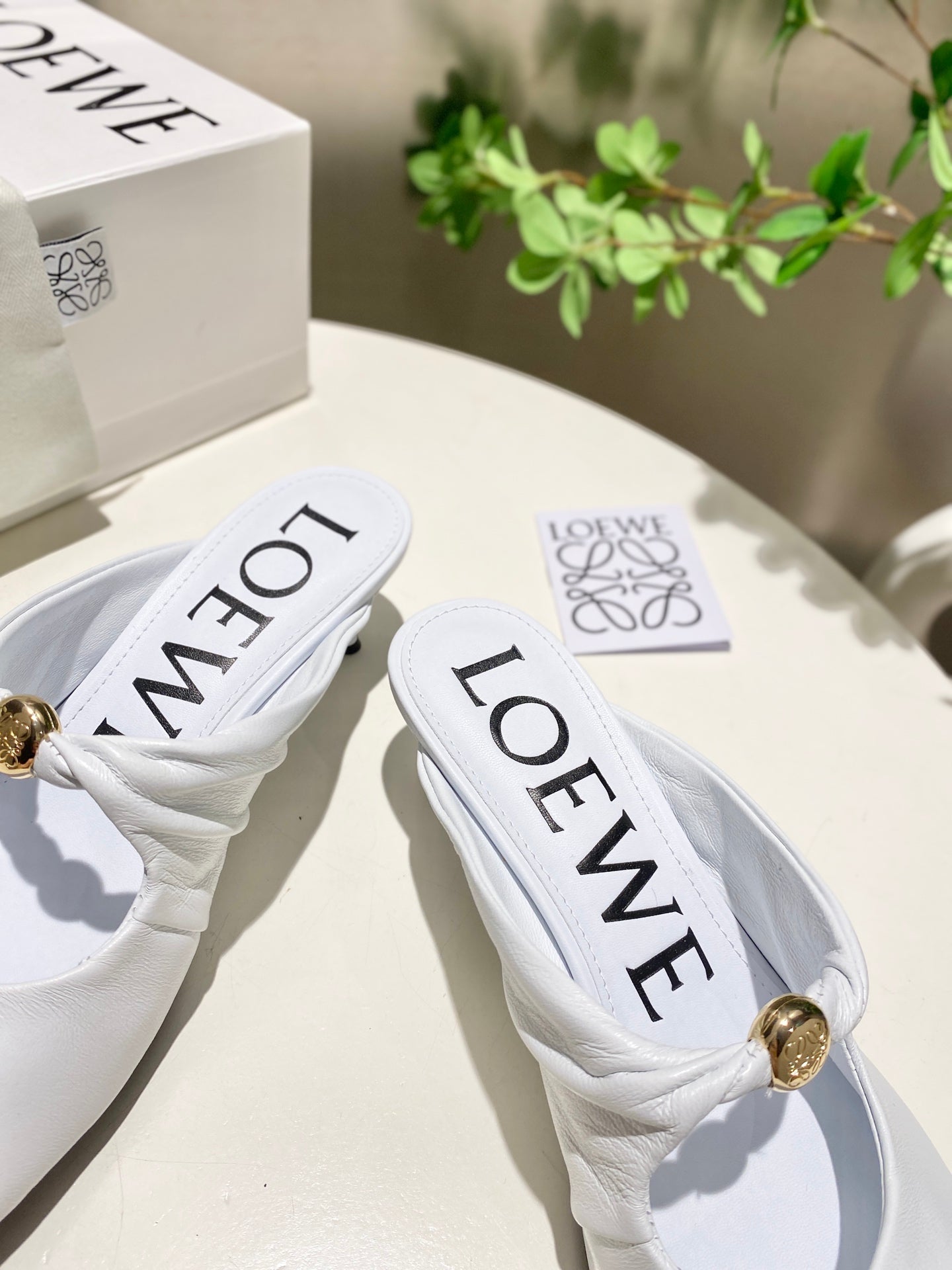Loewe 25 Pebble Mule White Lambskin