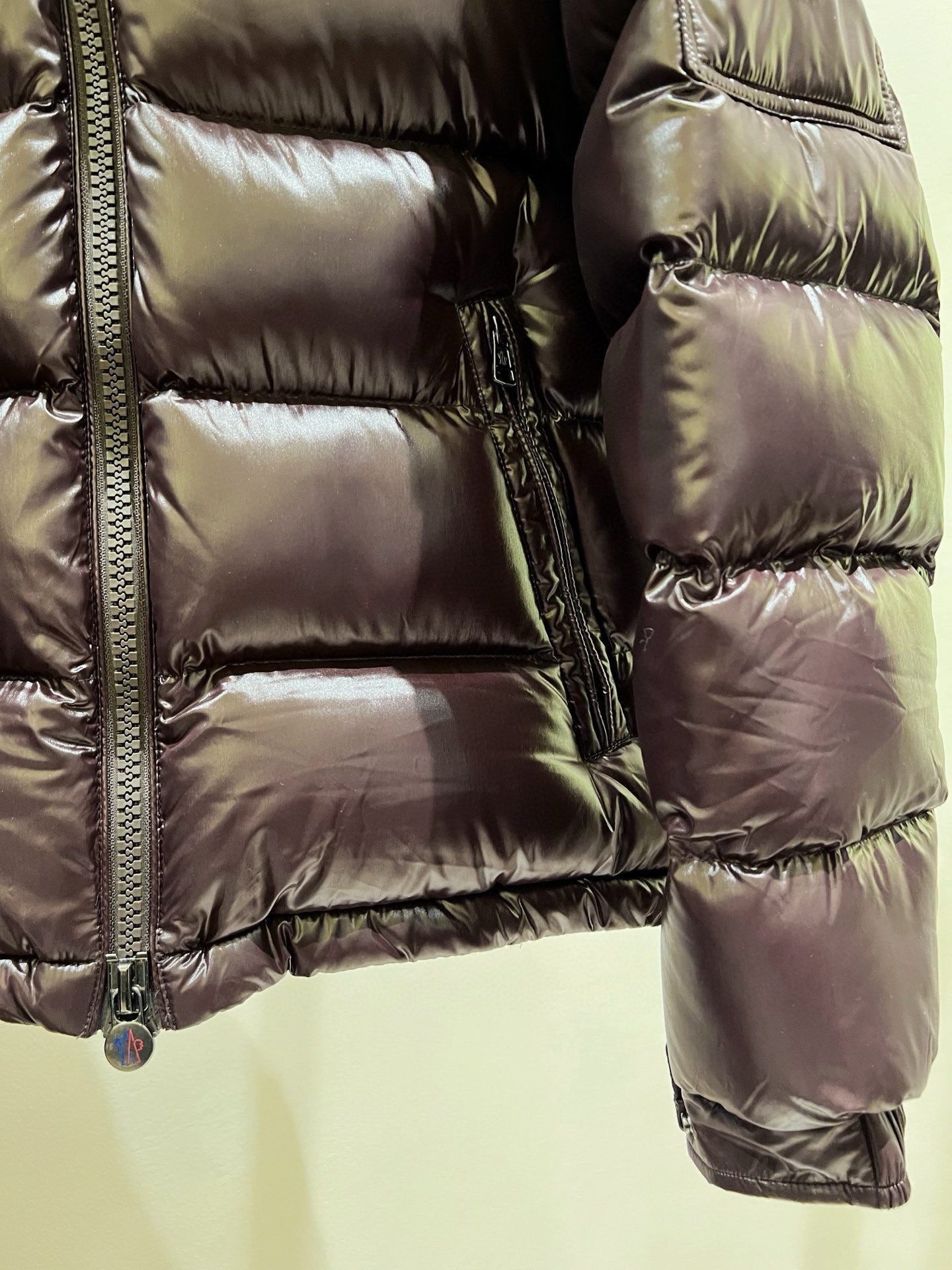 MC 24 Jacket Glossy Burgundy Polyester 0025