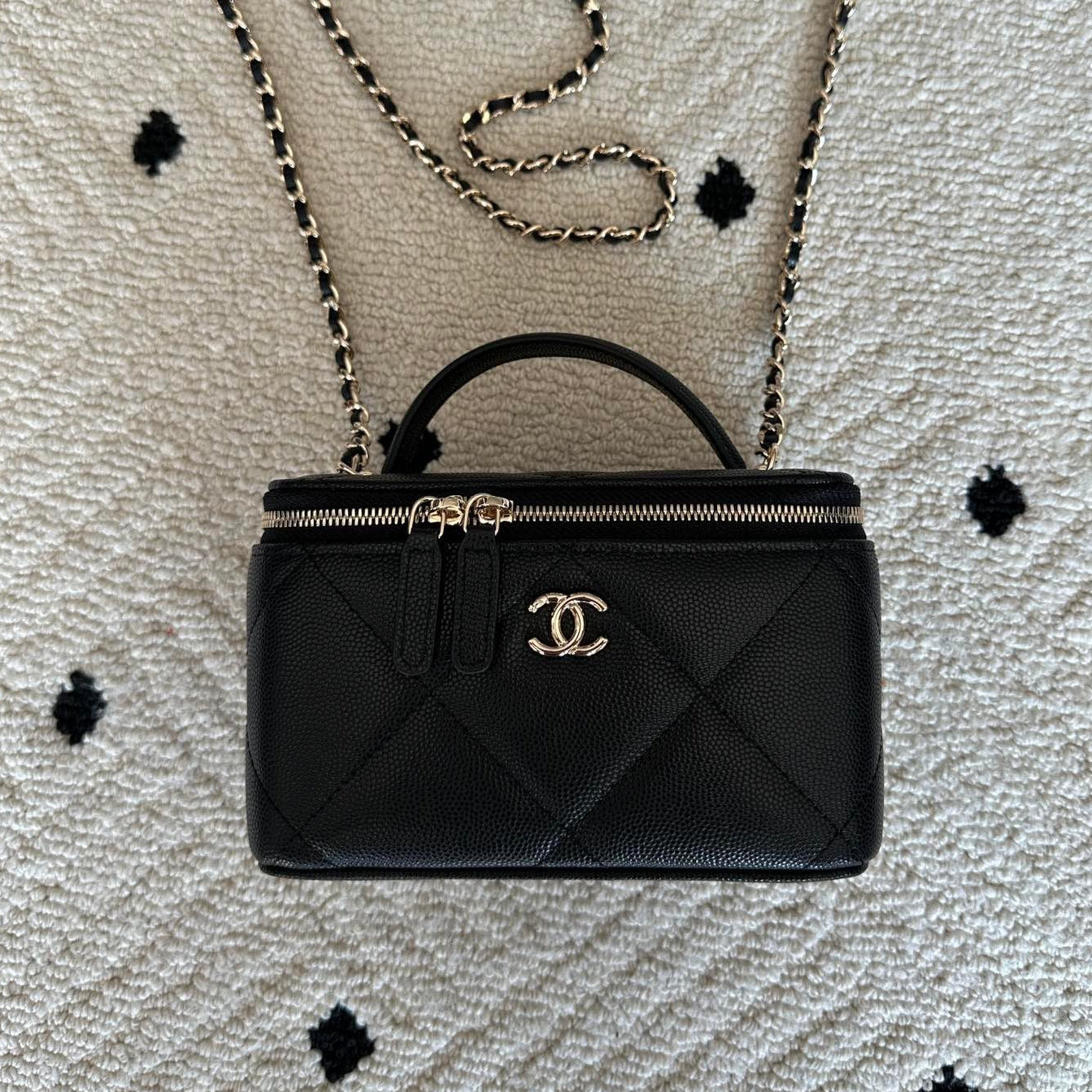 Chanel 2025 Vanity 17cm Bag Black Caviar Leather 320298