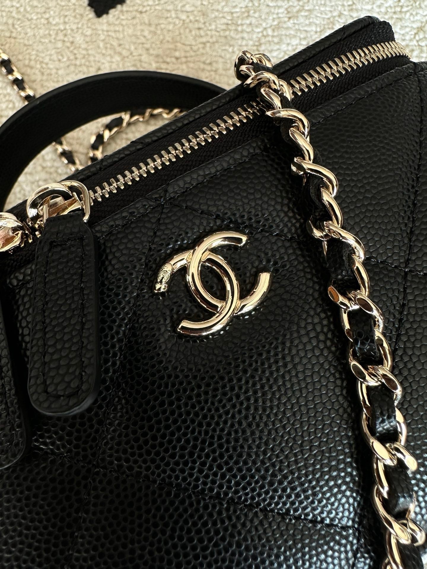 Chanel 2025 Vanity 17cm Bag Black Caviar Leather 320298