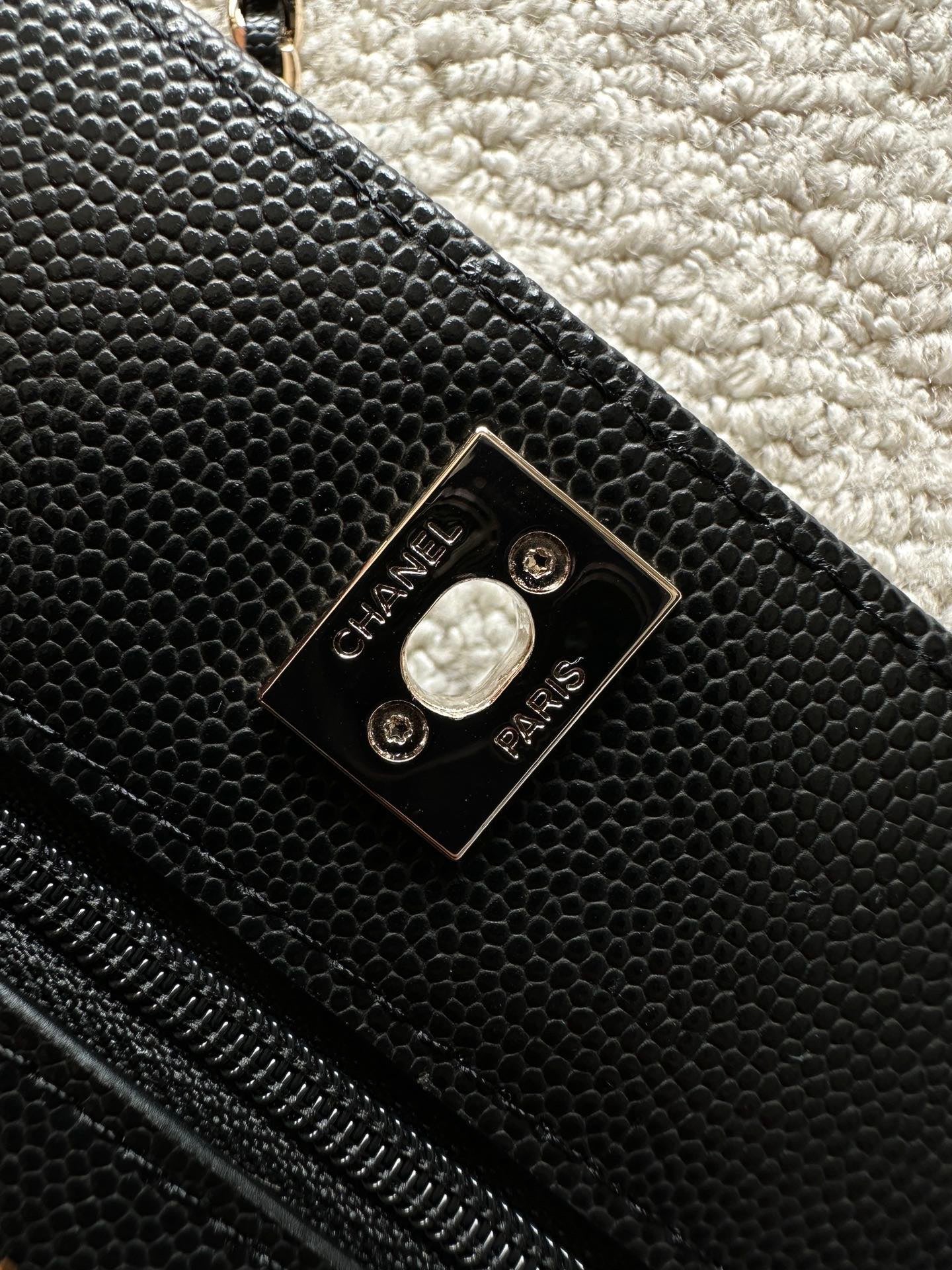 Chanel 2025 Trendy CC Wallet on Chain 19cm Bag Black Caviar Leather 320291