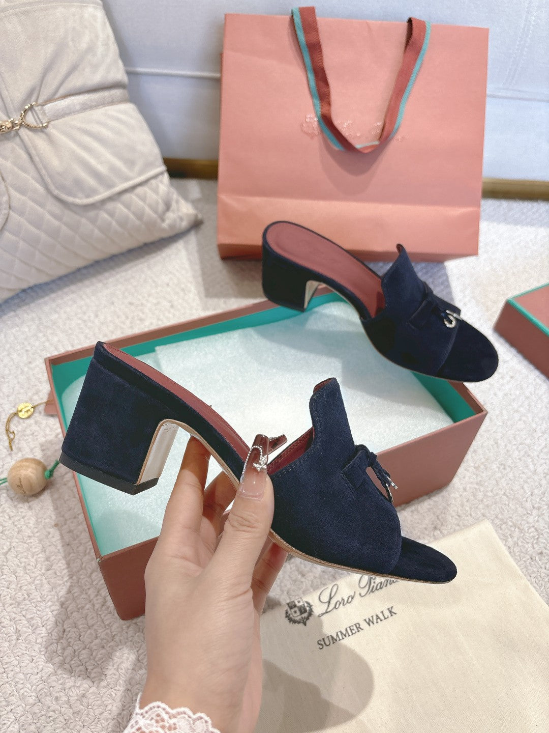 LP 25 Summer Charm Sandal 55 Navy Blue Suede