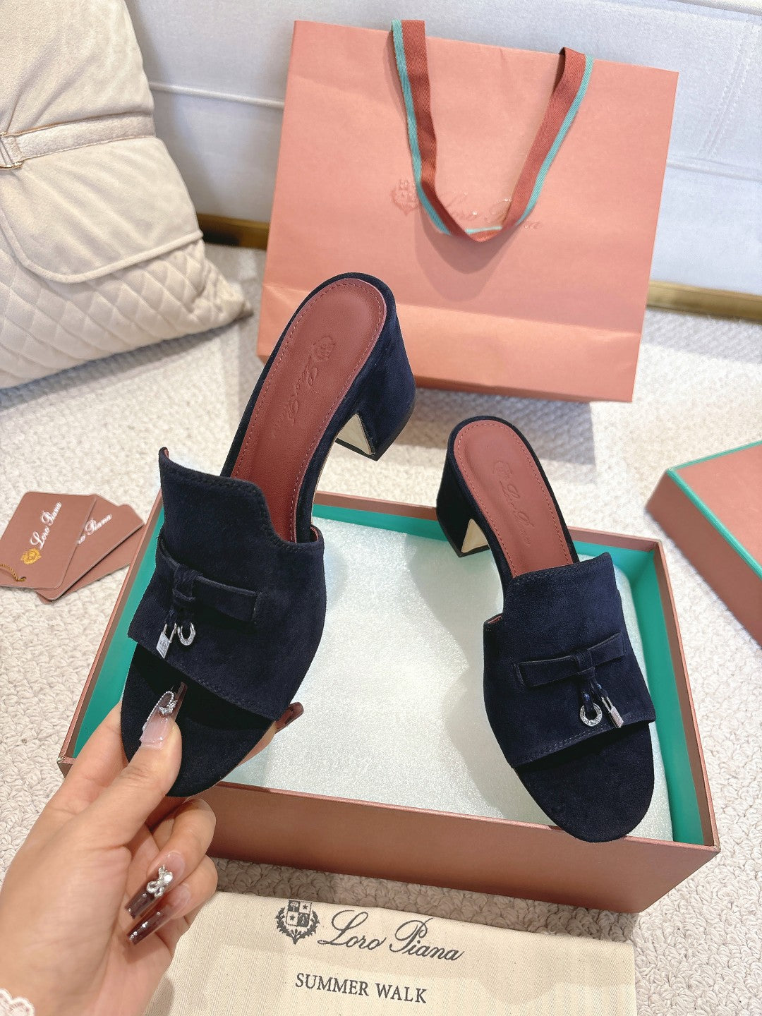 LP 25 Summer Charm Sandal 55 Navy Blue Suede