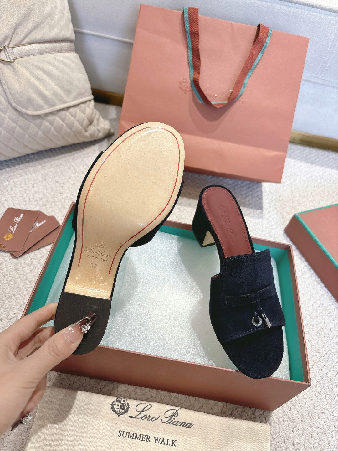 LP 25 Summer Charm Sandal 55 Navy Blue Suede