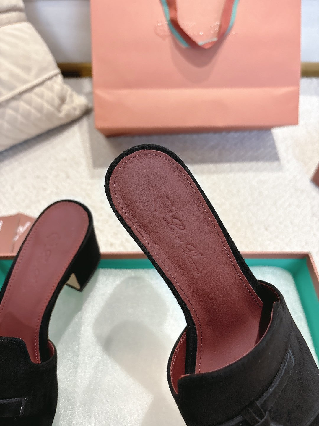 LP 25 Summer Charm Sandal 55 Black Suede