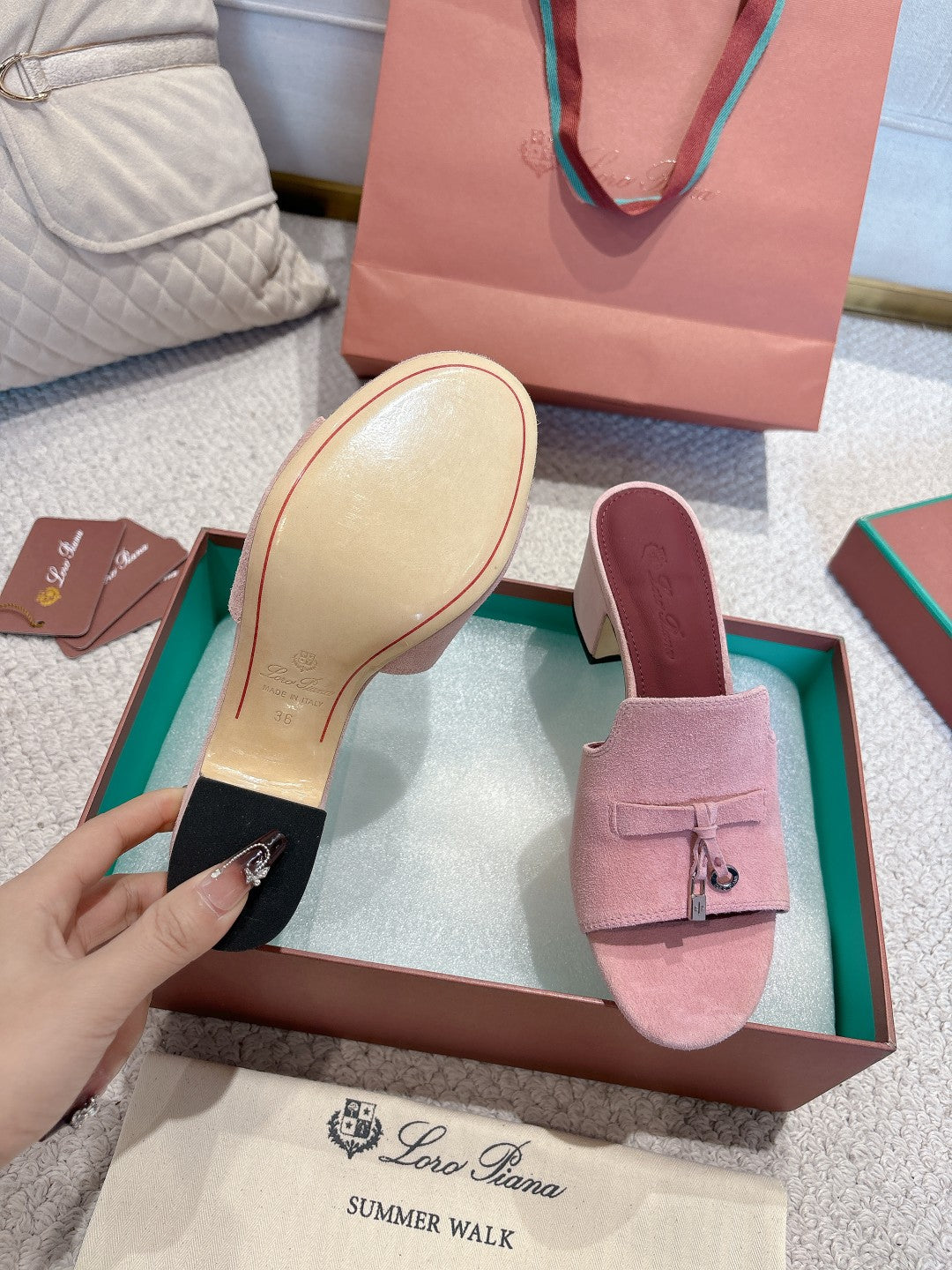 LP 25 Summer Charm Sandal 55 Pink Suede