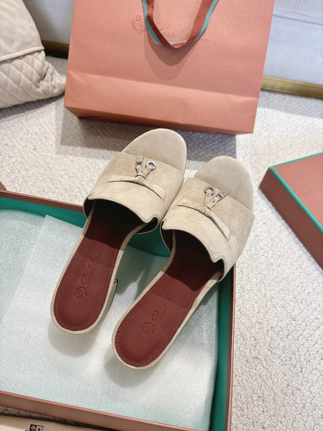 LP 25 Summer Charm Sandal 55 Grey Suede