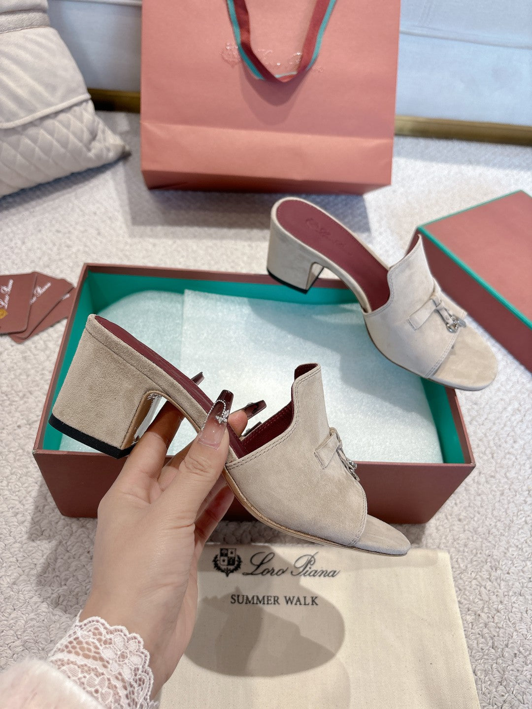 LP 25 Summer Charm Sandal 55 Grey Suede