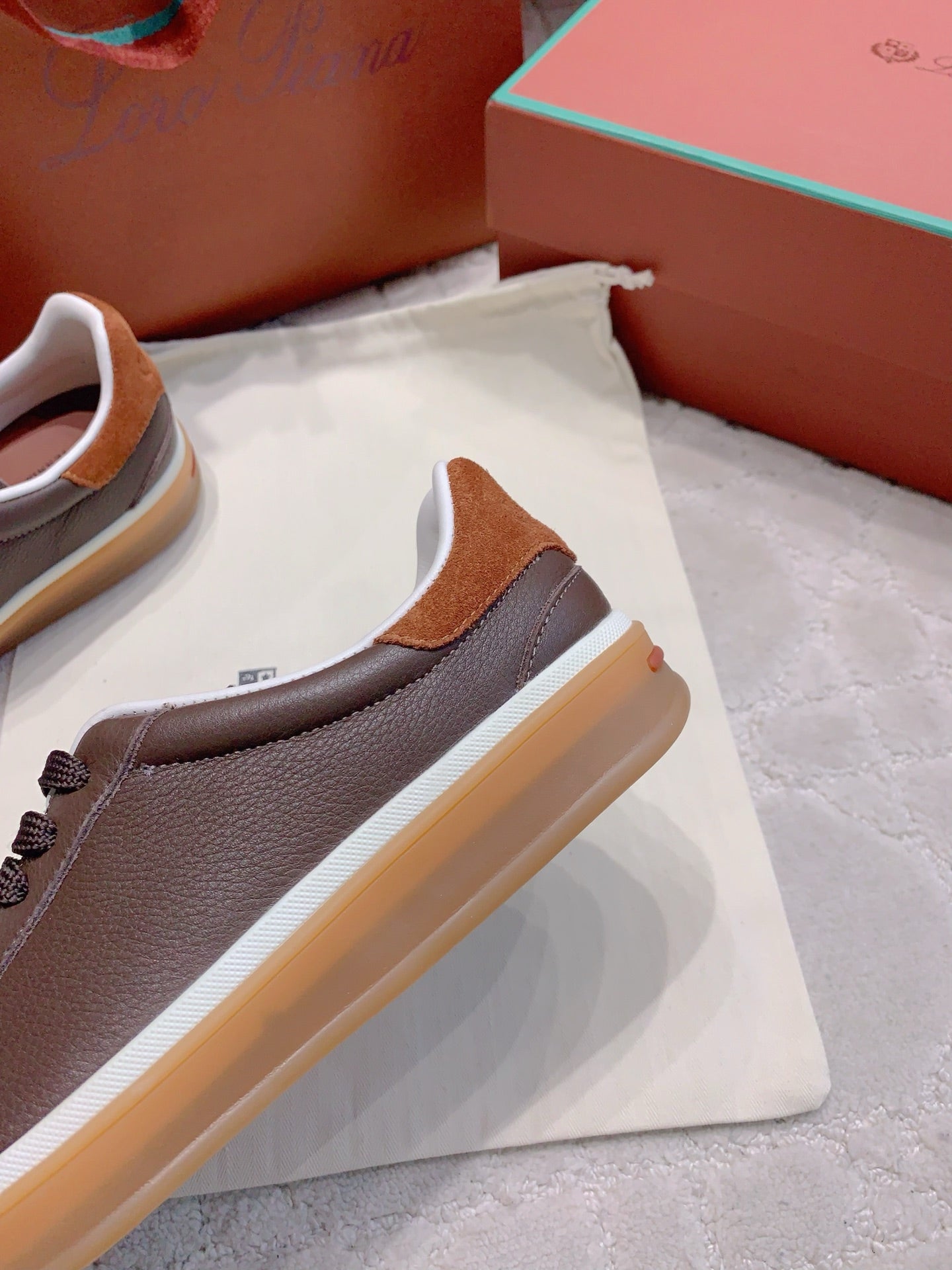 LP sneaker unisex style dark brown sheepskin mix suede 382663