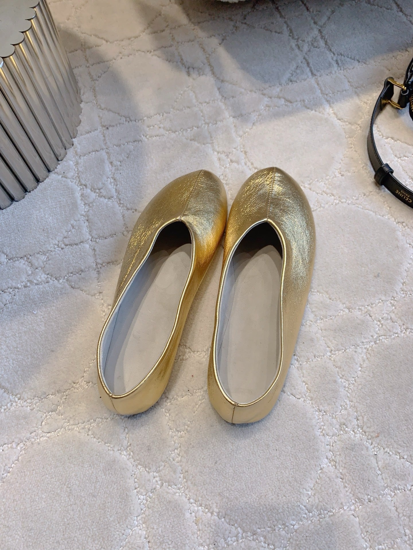 The Row 2025 Ballet Flat Gold Sheepskin 557425