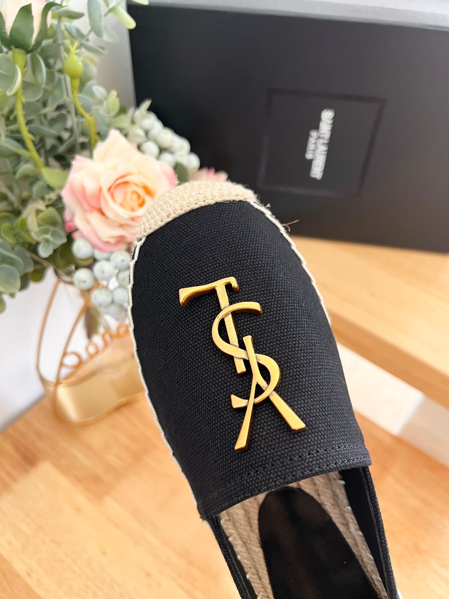 SL YVES LOGO SLIP ON BLACK CANVAS