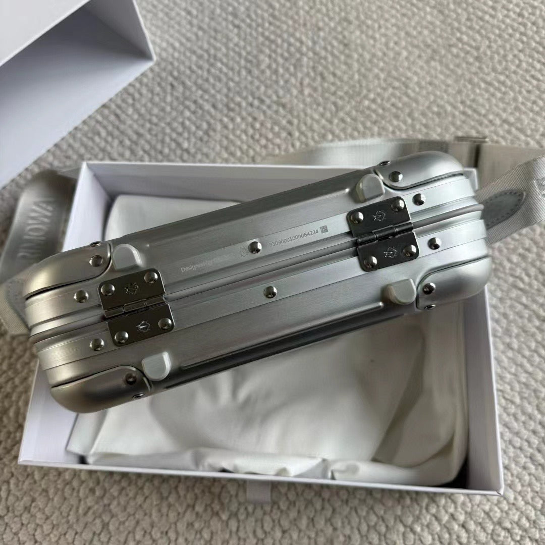 Rimowa 2025  Original Bag Aluminum 273931