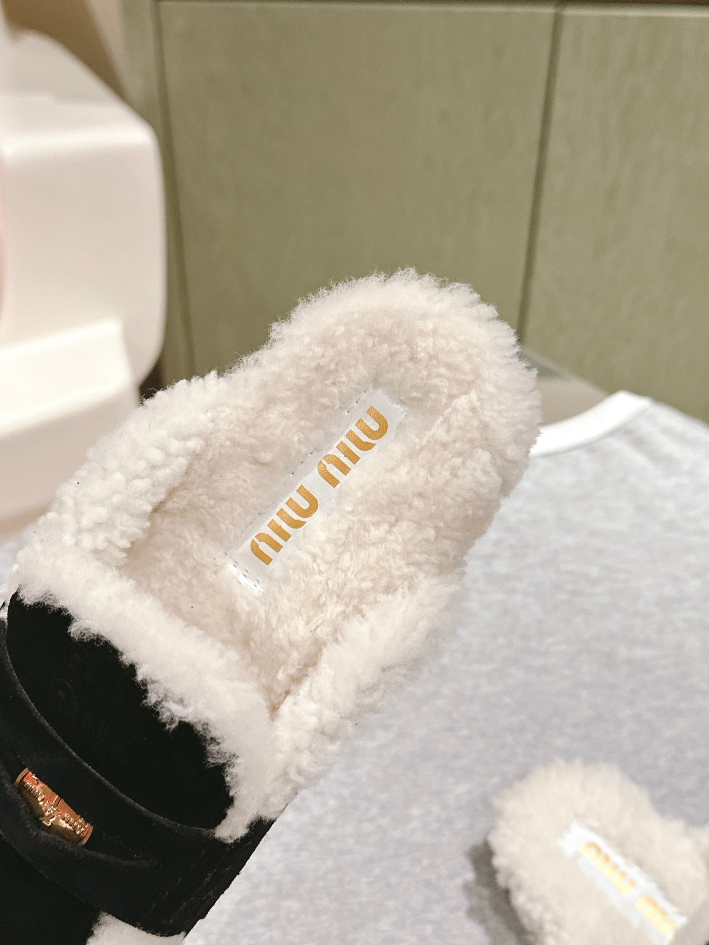 Miu Mule Half Fur  Black Suede