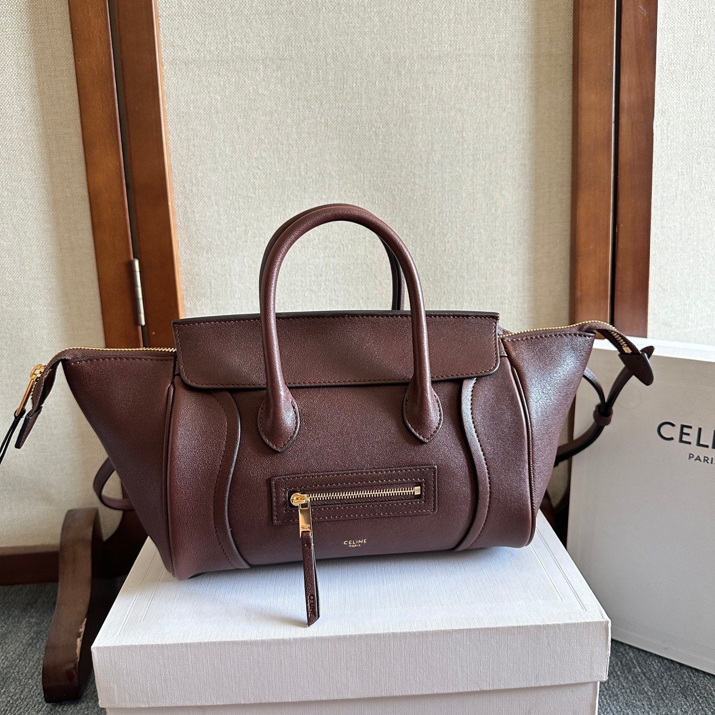 Celine 2026 Luggage Burgundy Shiny Lambskin 276252