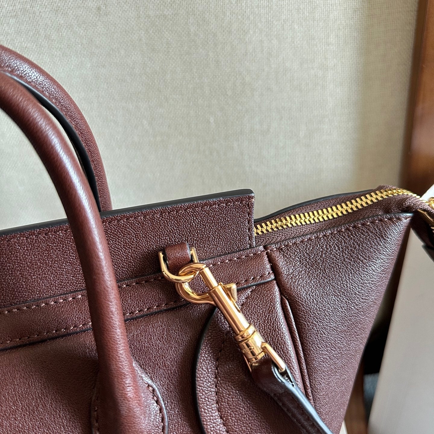 Celine 2026 Luggage Burgundy Shiny Lambskin 276252