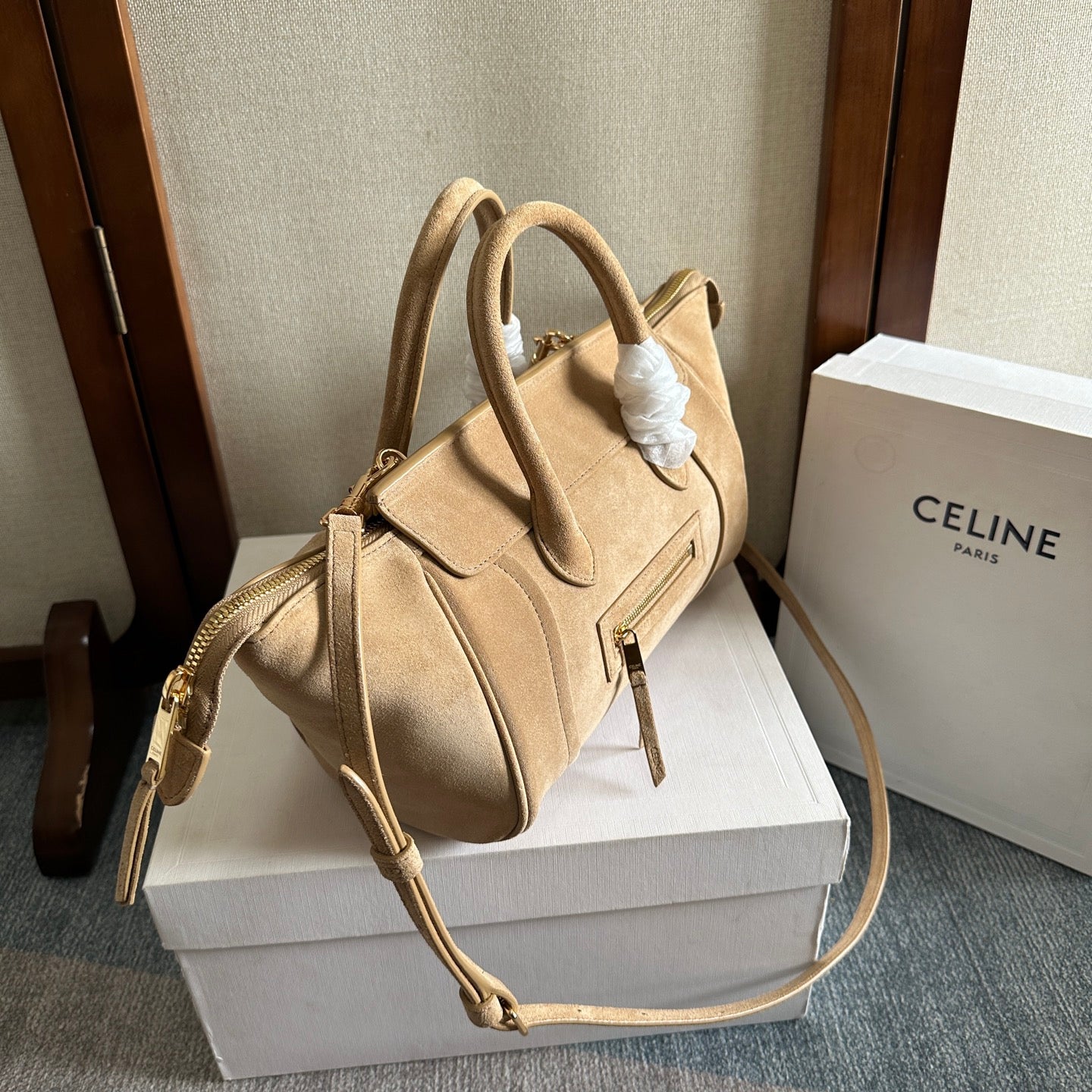 Celine 2026 Luggage Beige Suede Calfskin 276258