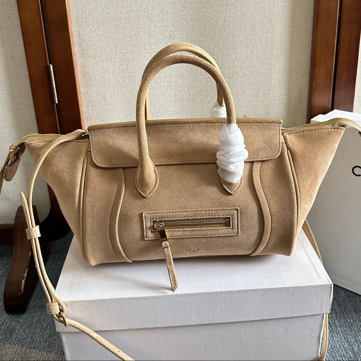 Celine 2026 Luggage Beige Suede Calfskin 276258