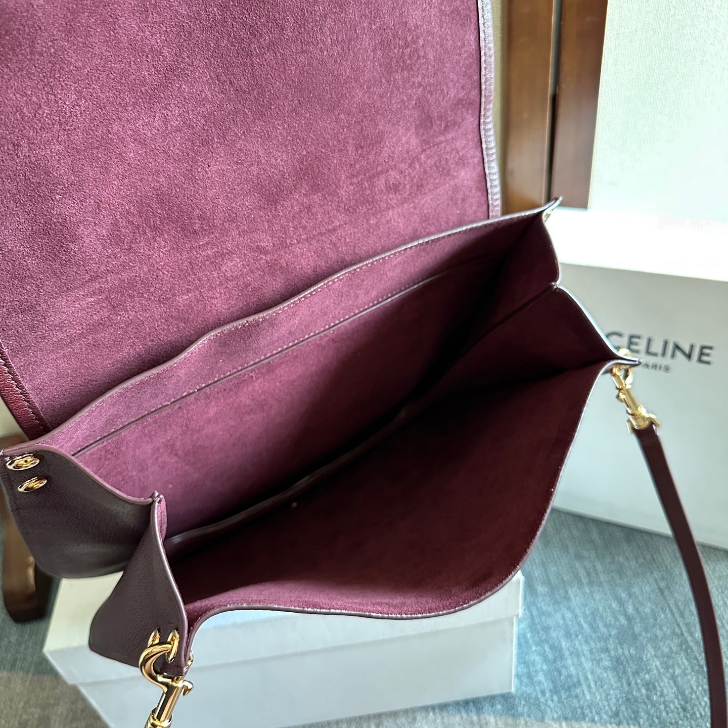 Celine 2026 Besace Triomphe Bag 32cm Burgundy Shiny Lambskin 276303