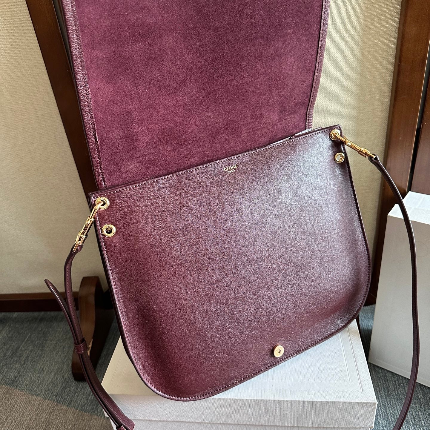 Celine 2026 Besace Triomphe Bag 32cm Burgundy Shiny Lambskin 276303
