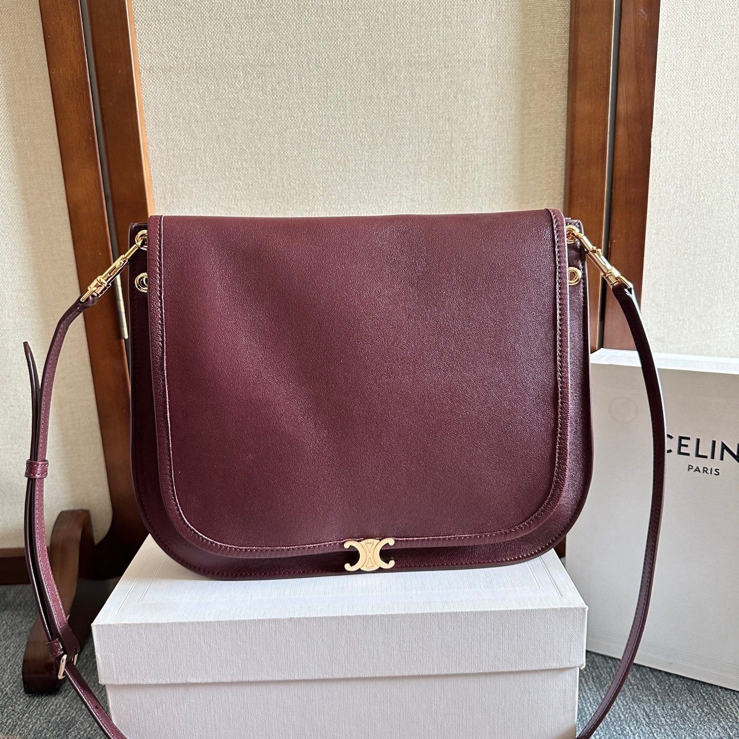 Celine 2026 Besace Triomphe Bag 32cm Burgundy Shiny Lambskin 276303